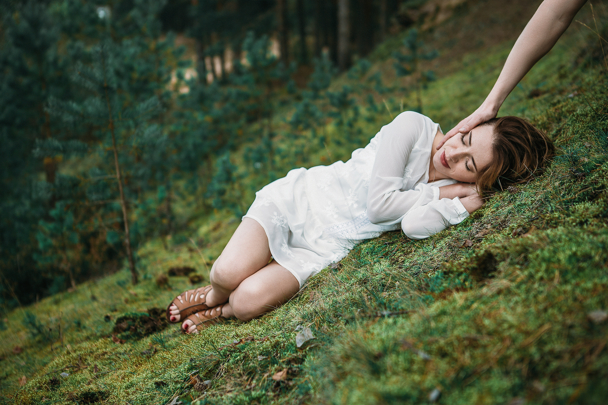 Лавстори фотосессия на природе и в лесу