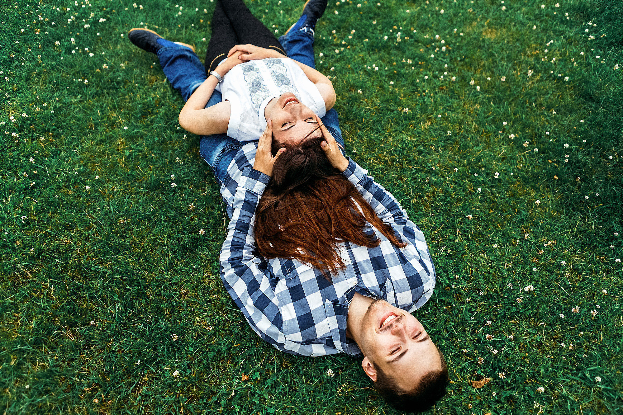 Любовная история на берегу моря и в центре Санкт-Петербурга