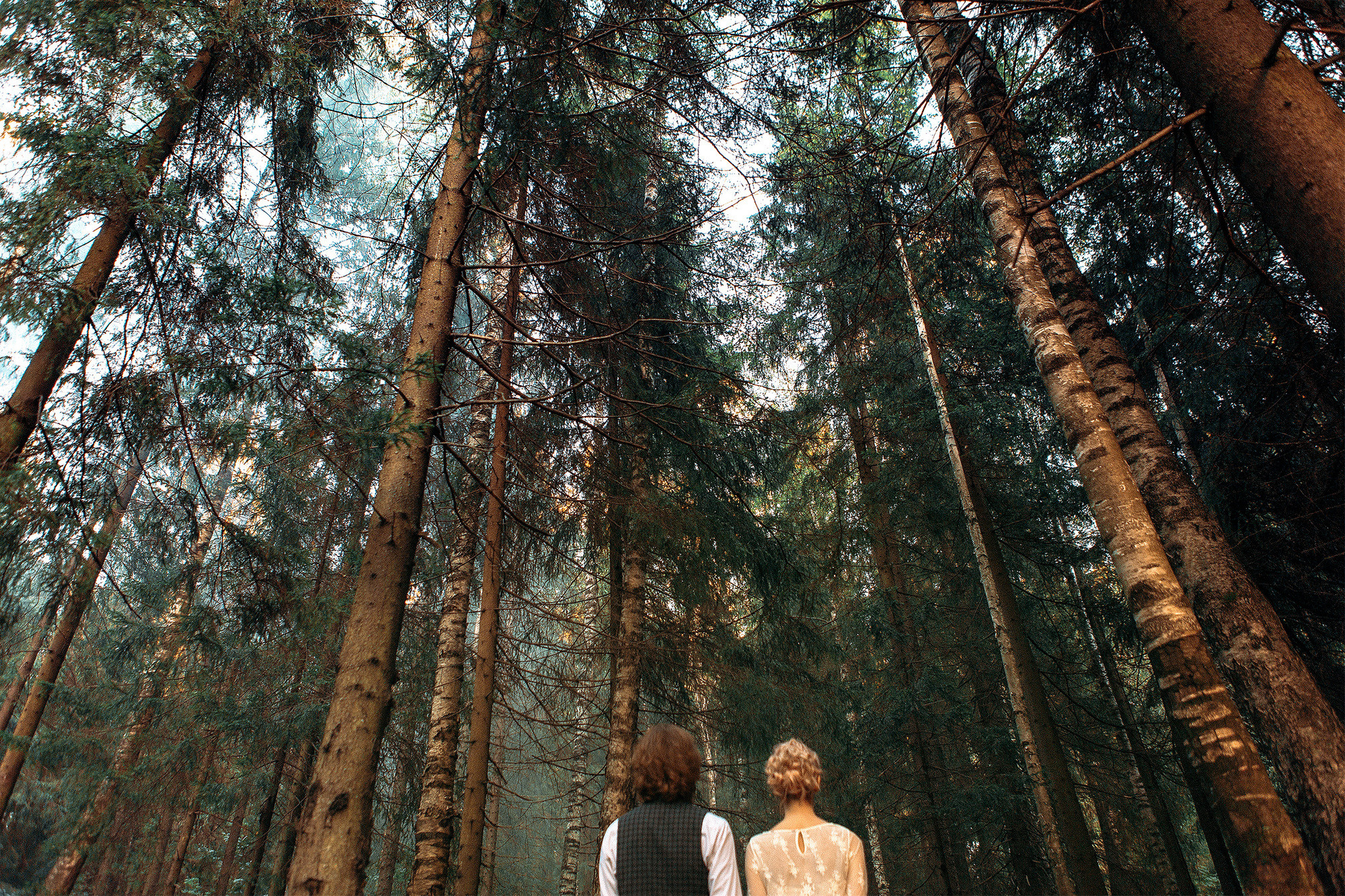 Атмосферная фотосессия о любви, лавстори на природе