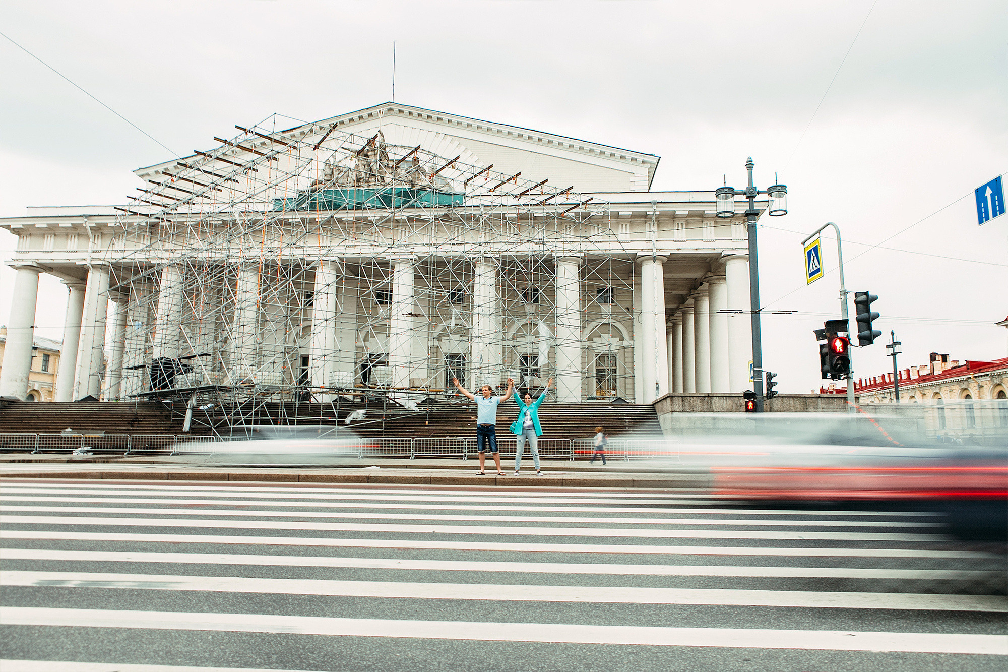 Лавстори на питерских улочках и колоритных дворах Васьки