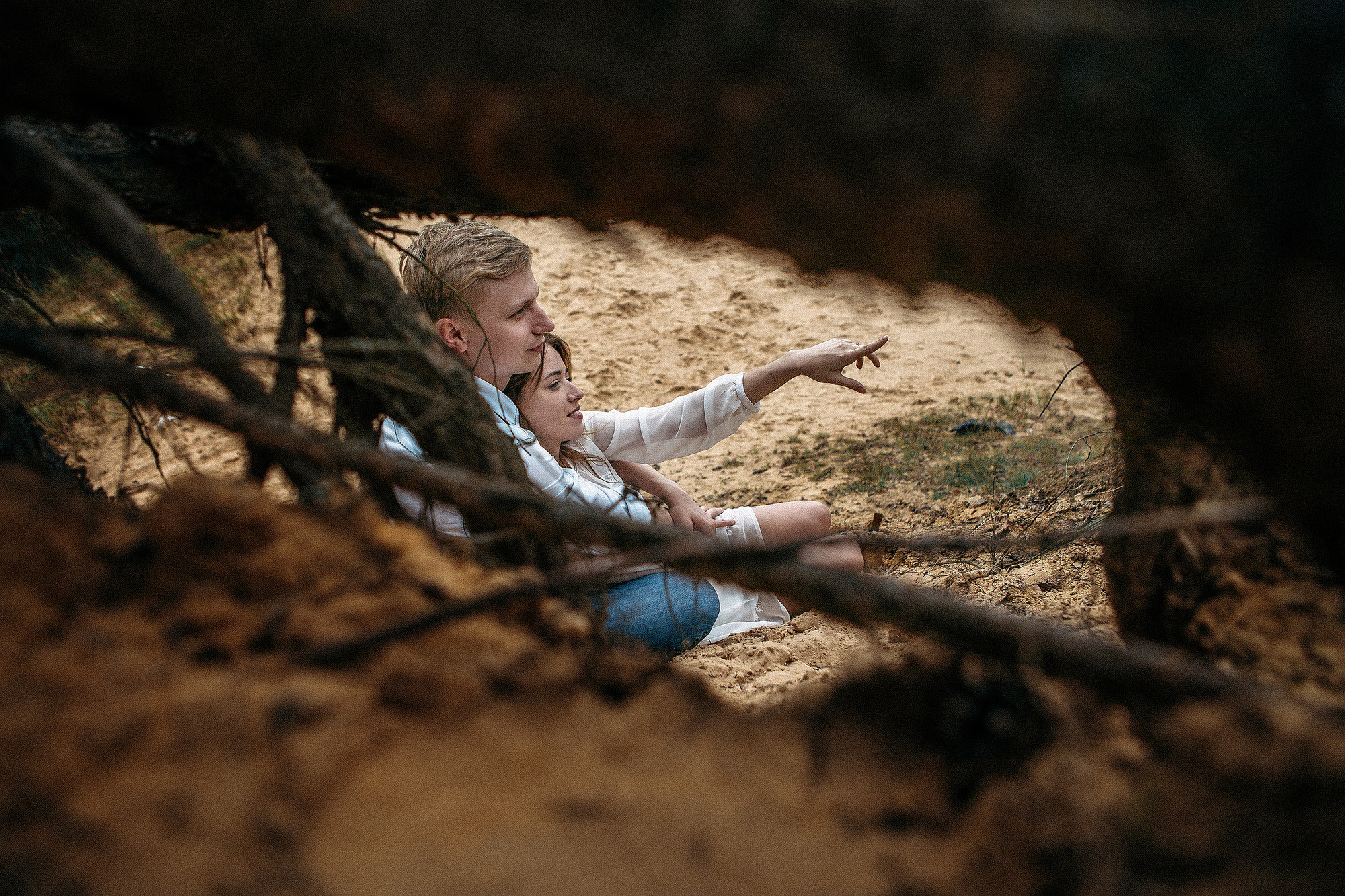 Лавстори фотосессия на природе и в лесу