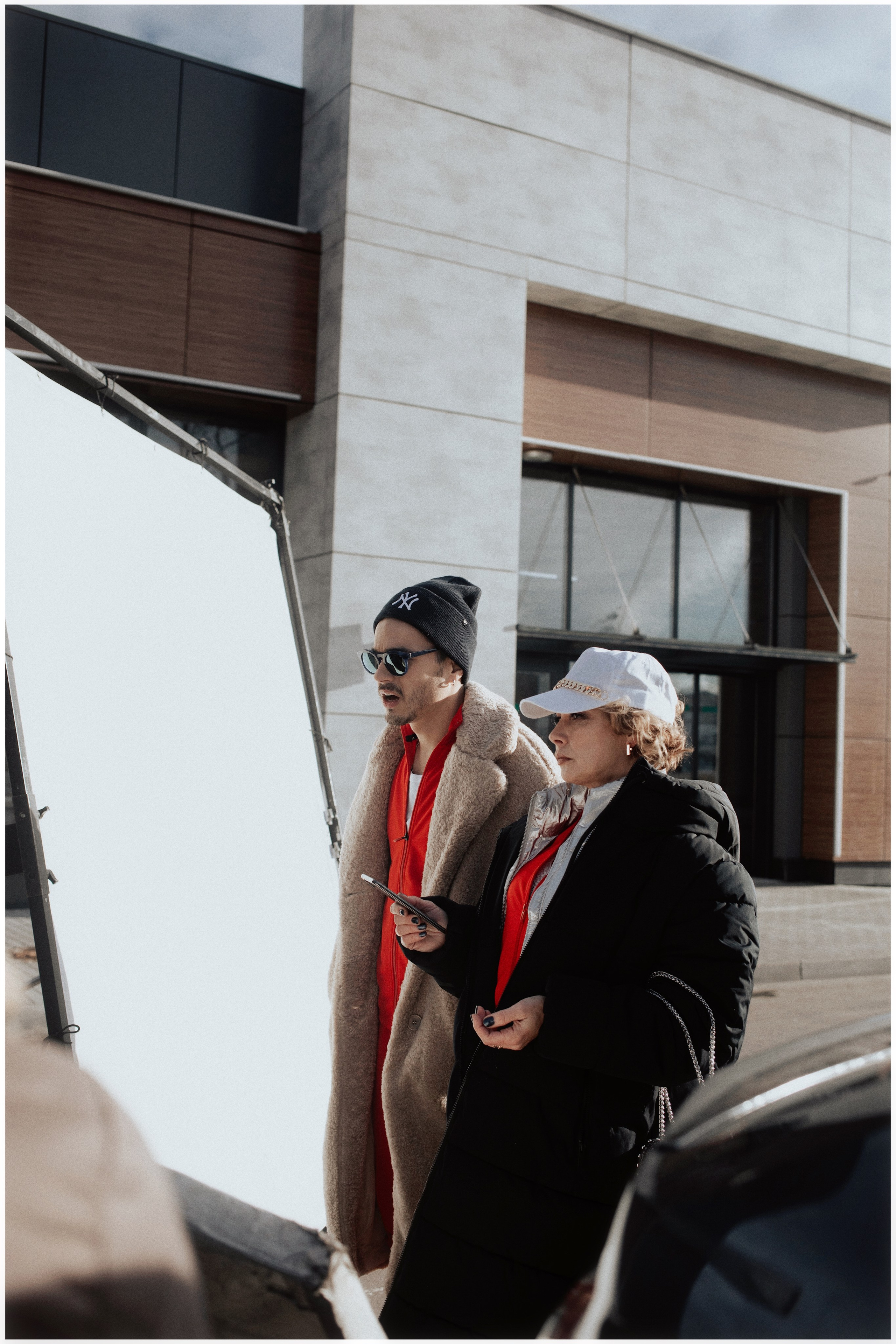 Behind the scenes. Portrait and backstage photographer Nina Crane