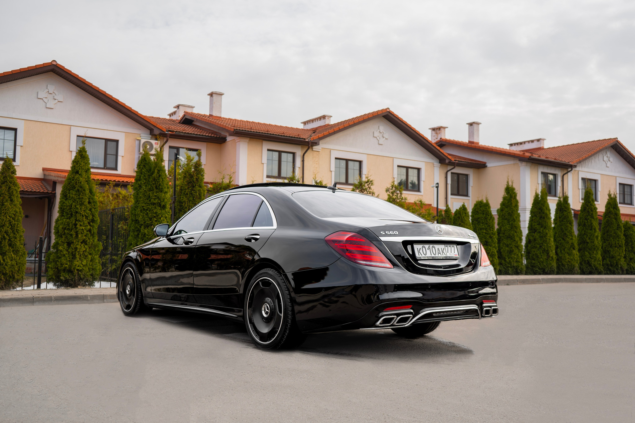 Mercedes S-class (W222)
