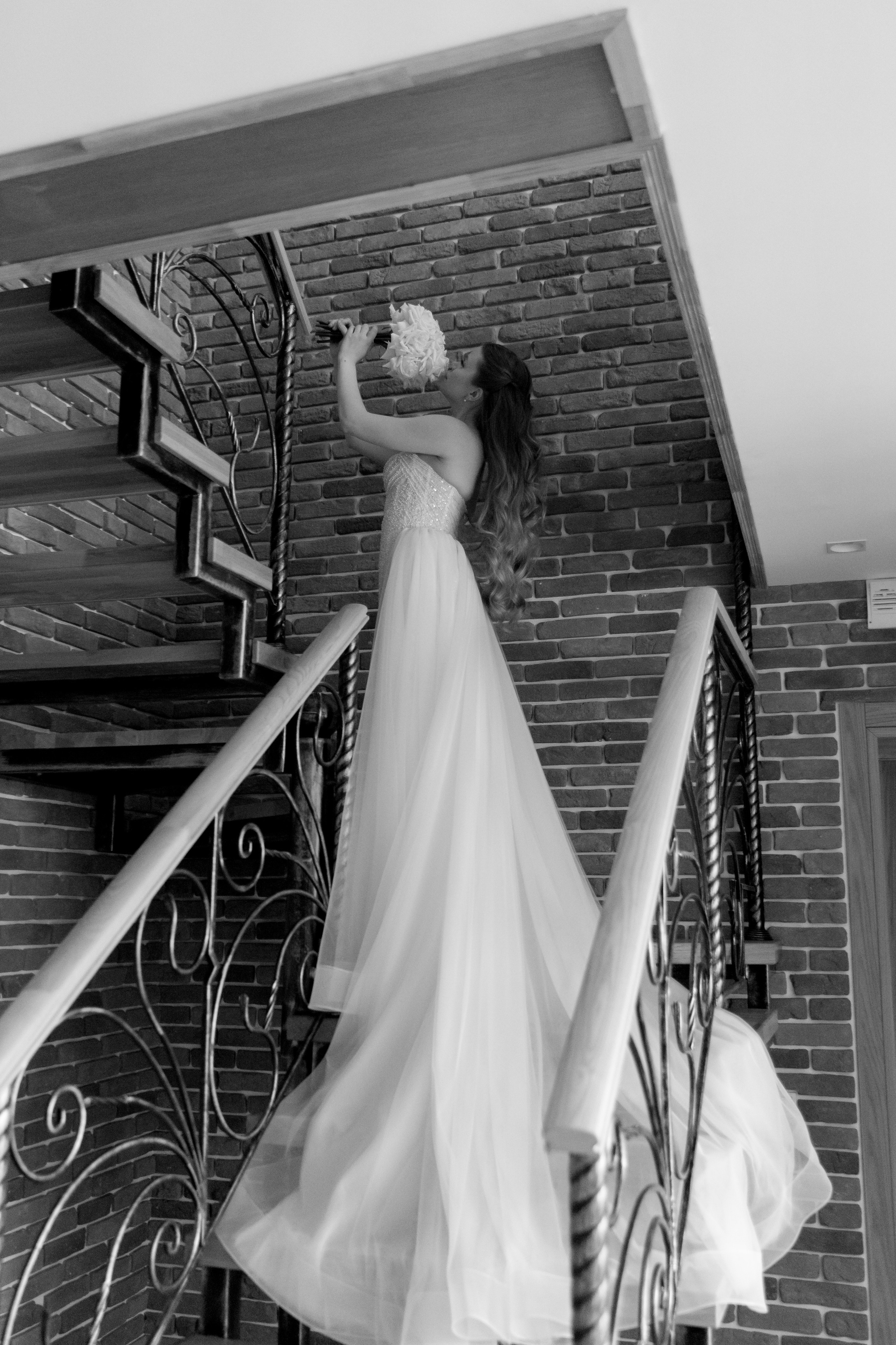 СВАДЕБНАЯ СЬЕМКА СБОРОВ В ОТЕЛЕ И ВЫЕЗД НА ЦЕРЕМОНИЮ (СНЯТО В СИБИРЕ В НИЖНЕВАРТОВСКЕ)М. Профессиональный фотограф, Санкт-Петербург — Виктория Богомолова