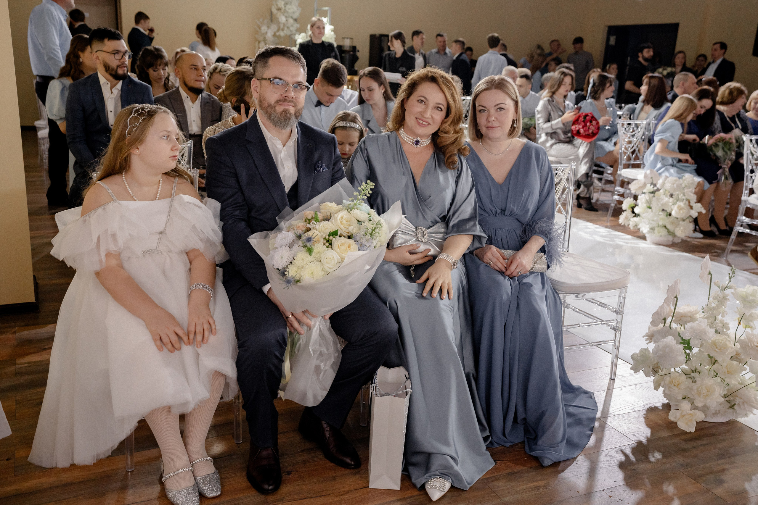 СВАДЕБНАЯ СЬЕМКА СБОРОВ В ОТЕЛЕ И ВЫЕЗД НА ЦЕРЕМОНИЮ (СНЯТО В СИБИРЕ В НИЖНЕВАРТОВСКЕ). Профессиональный фотограф, Санкт-Петербург — Виктория Богомолова