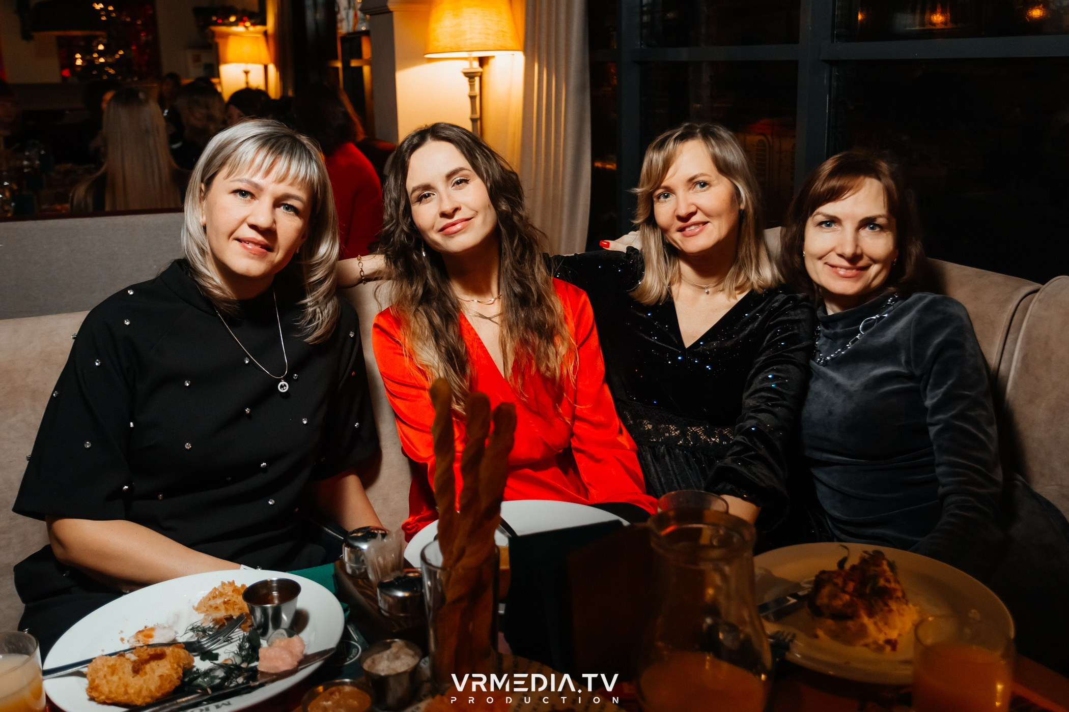 Новогодний вечер в ресторане «Мюнхен»