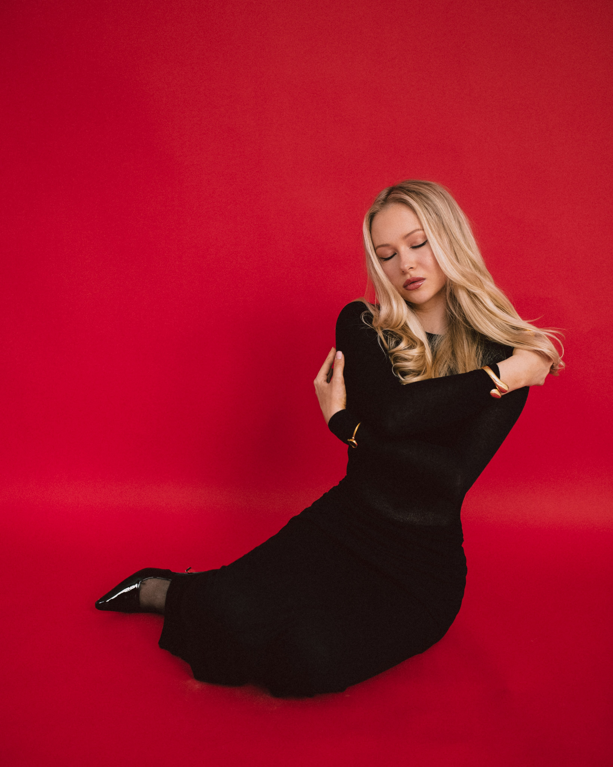 Veronica. Контент-фотограф для брендов и личных блогов Полина Аверьянова