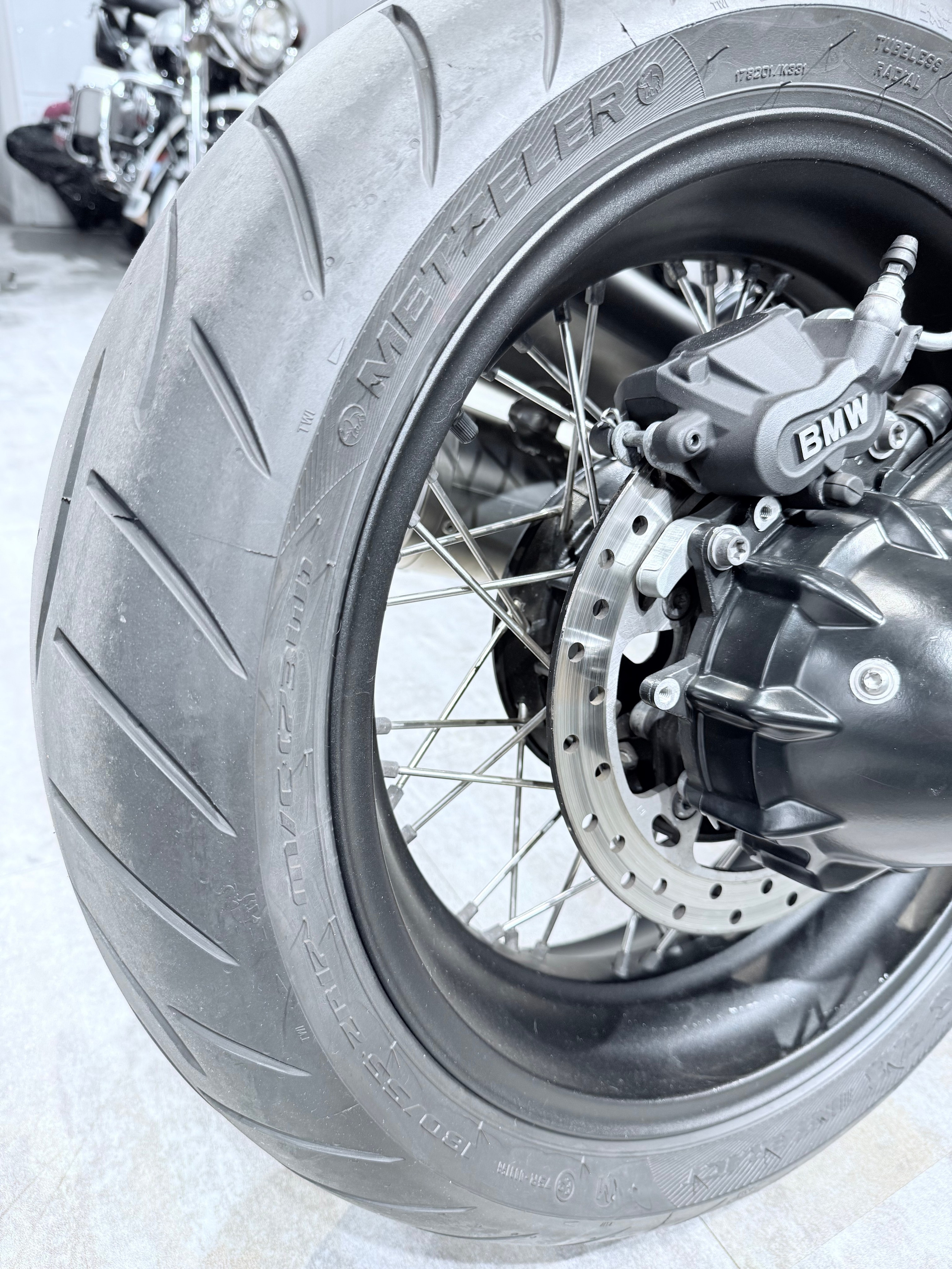 BMW R Nine T Black Storm. Hello Davidson, Москва. Только хорошие мотоциклы…