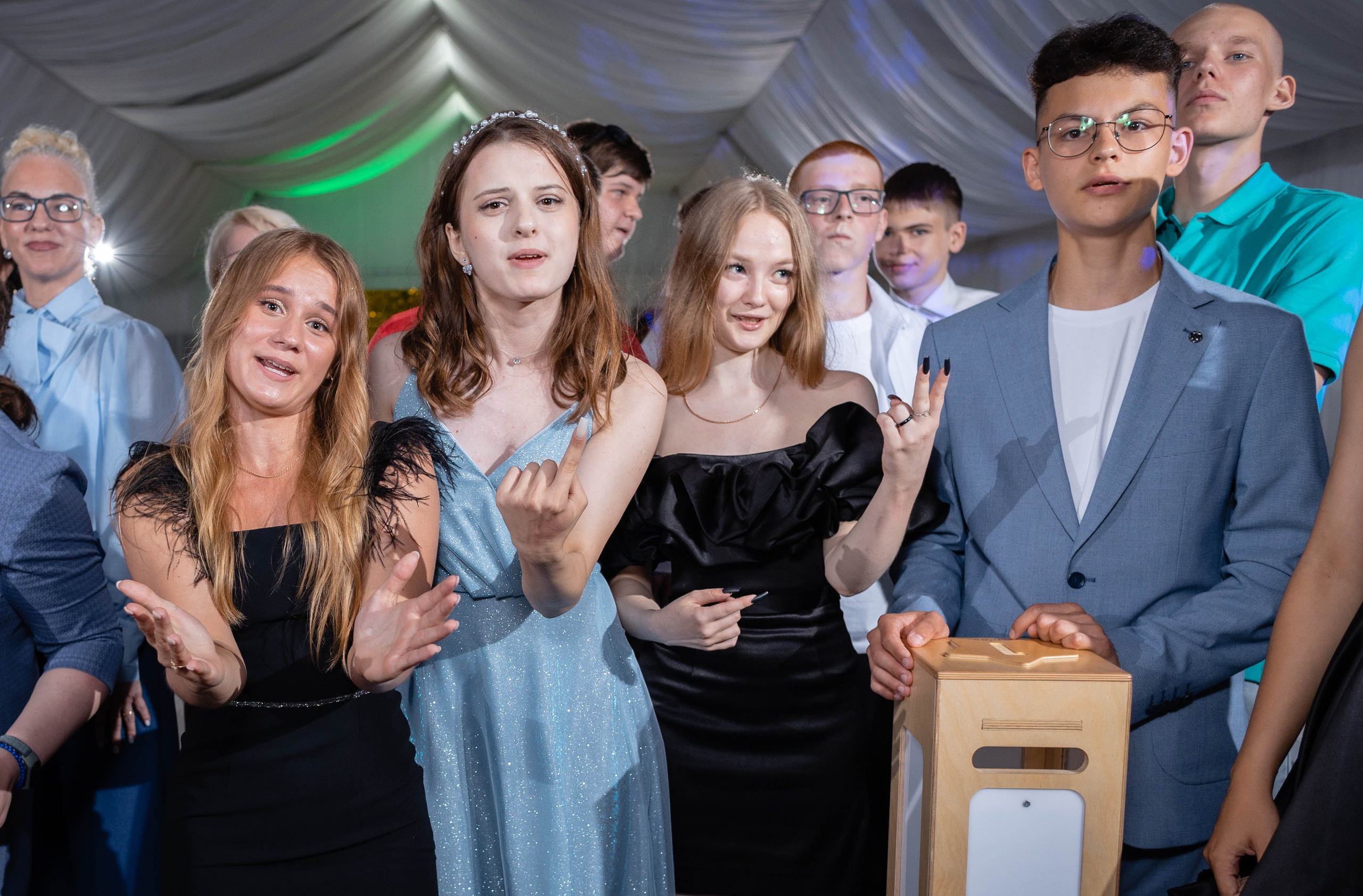 Выпуск 2024 9 кл г. Теплая. Фотограф Татьяна Орлова