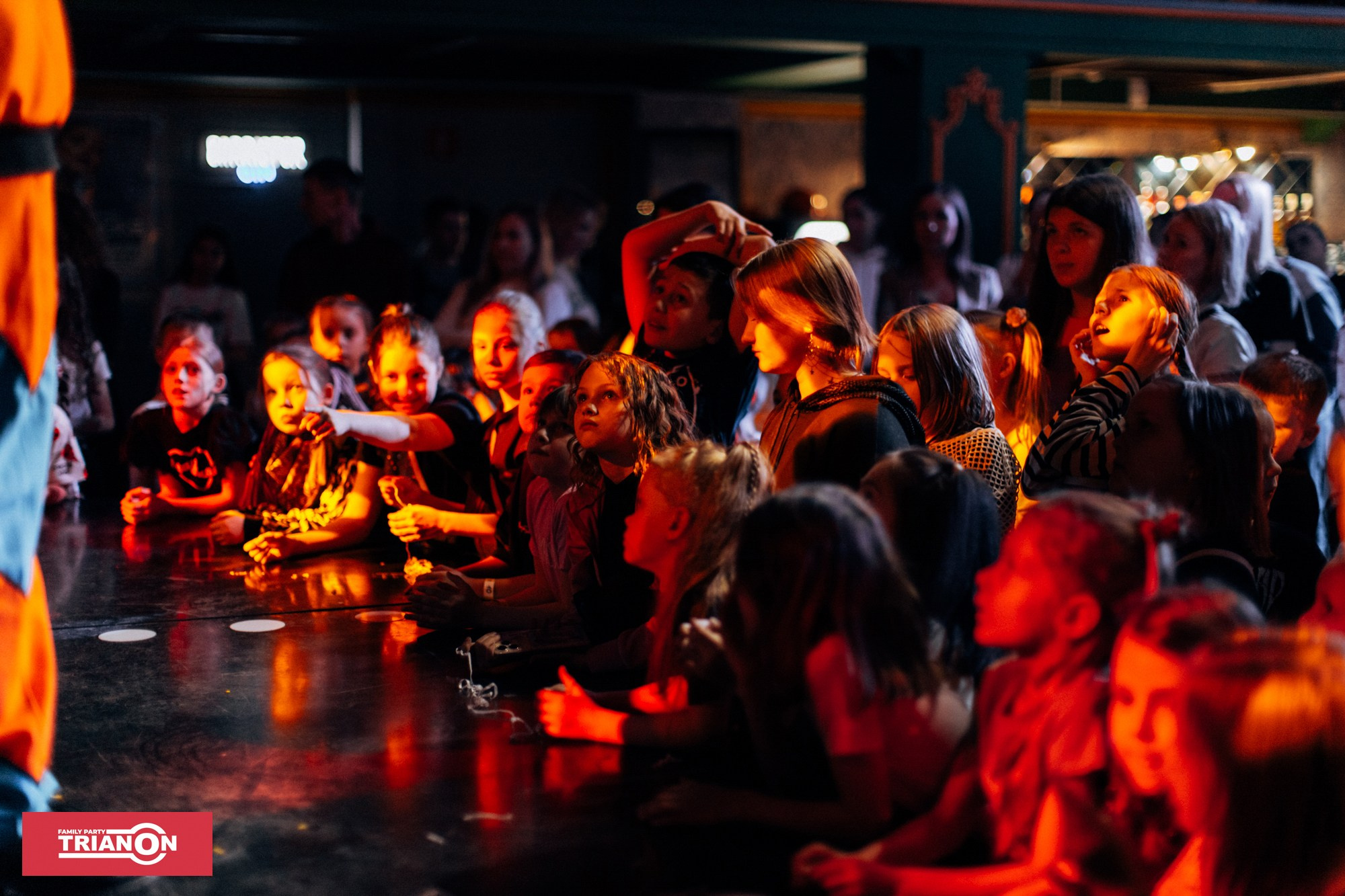 Семейная дискотека TRIANON. Фотограф Владимир Молоканов