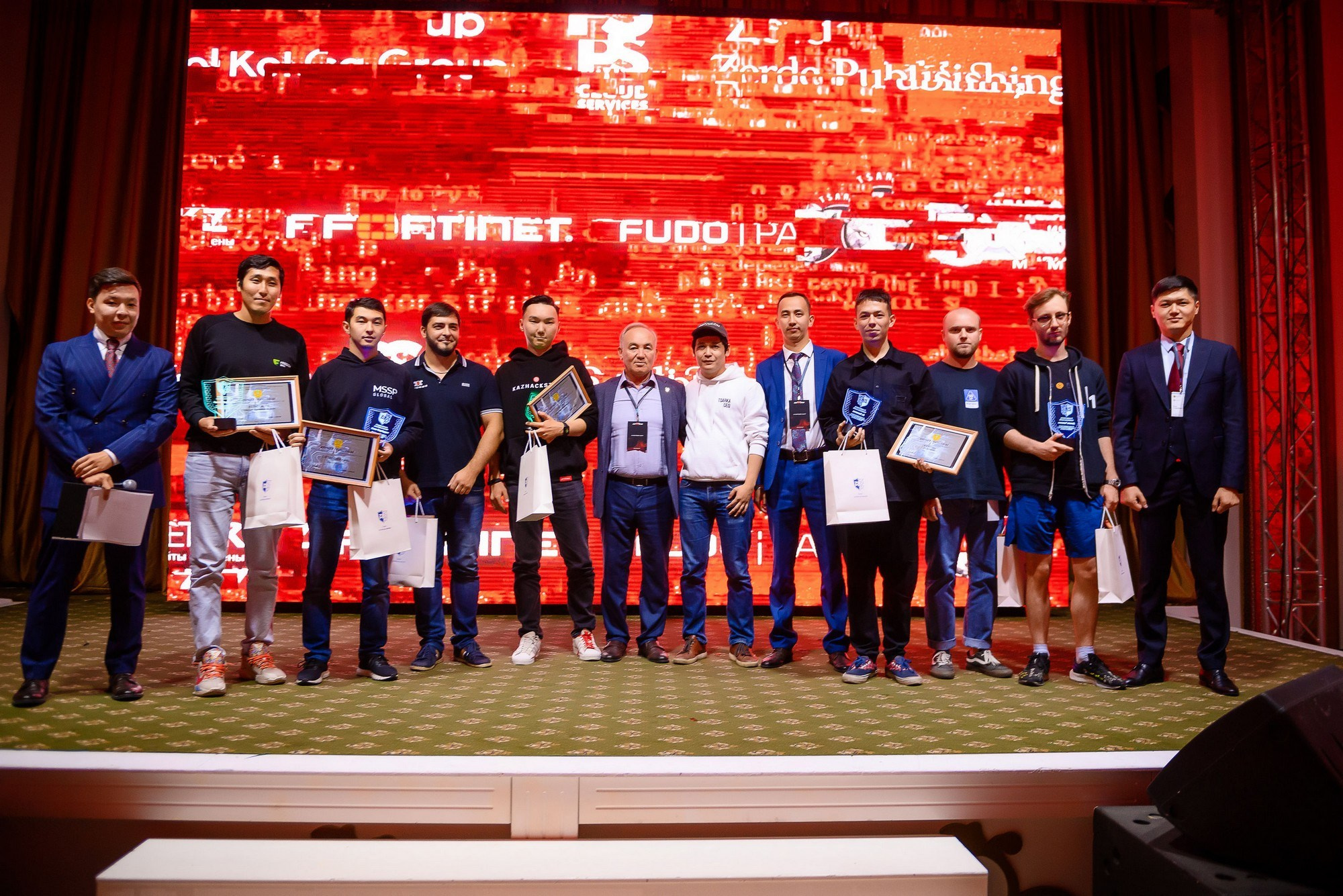 Мероприятия, концерты, фестивали, конференции, эвенты. Интерьерный и репортажный фотограф в Алматы