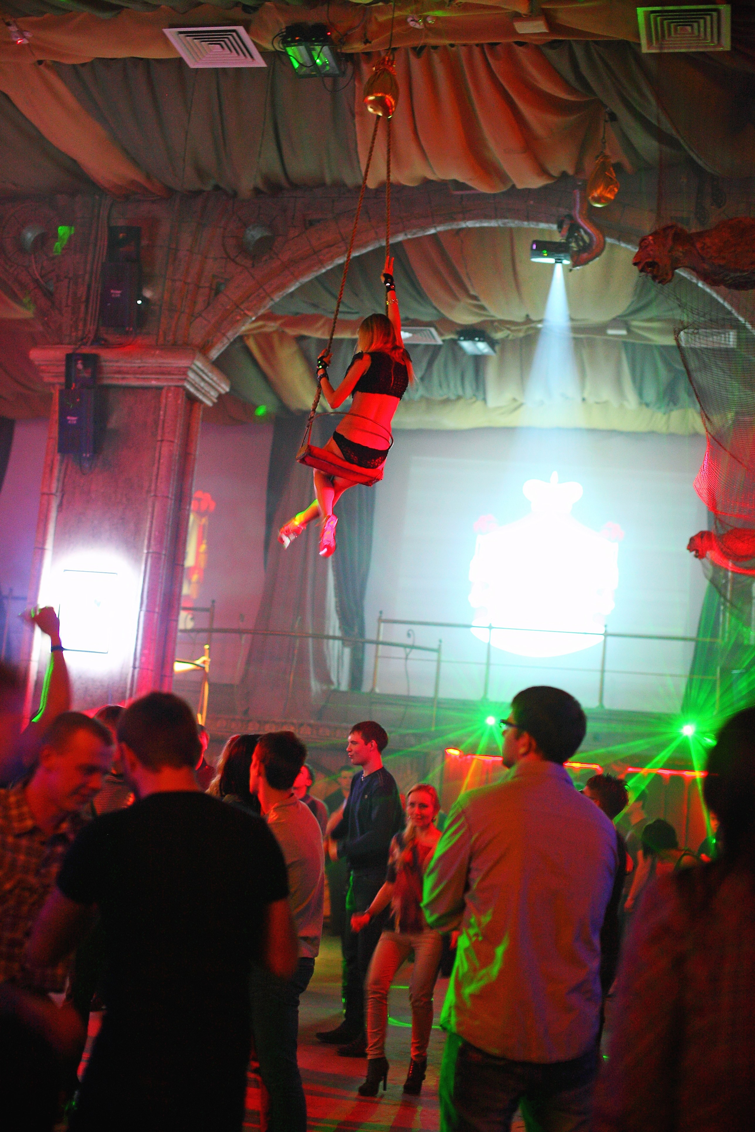 Тусовки. Свадебный и репортажный фотограф в Ярославле и Санкт-Петербурге Роман Микрюков