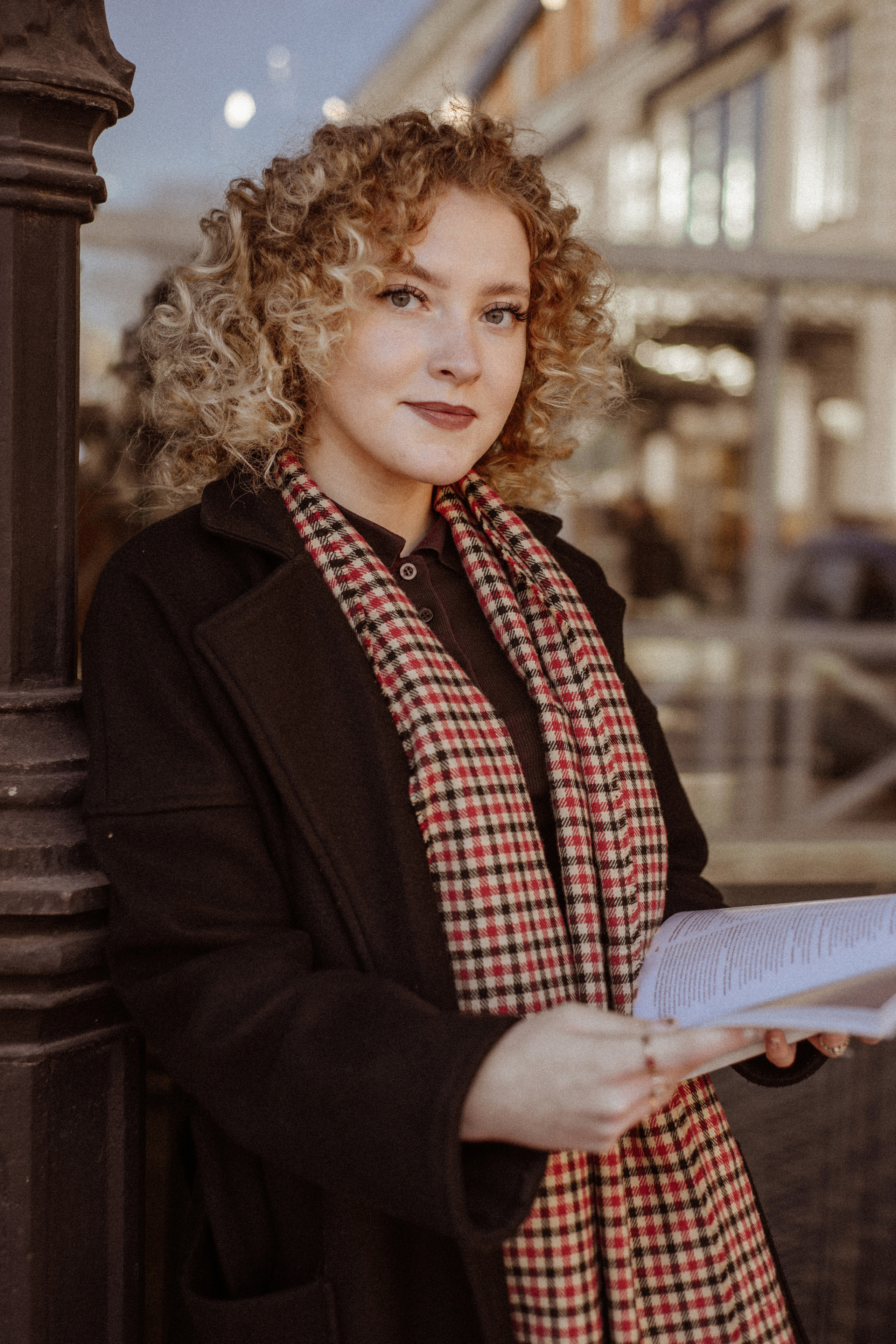 Портретная индивидуальная фотосессия в Москве. Фотограф Москва Виктория-Антуанетта