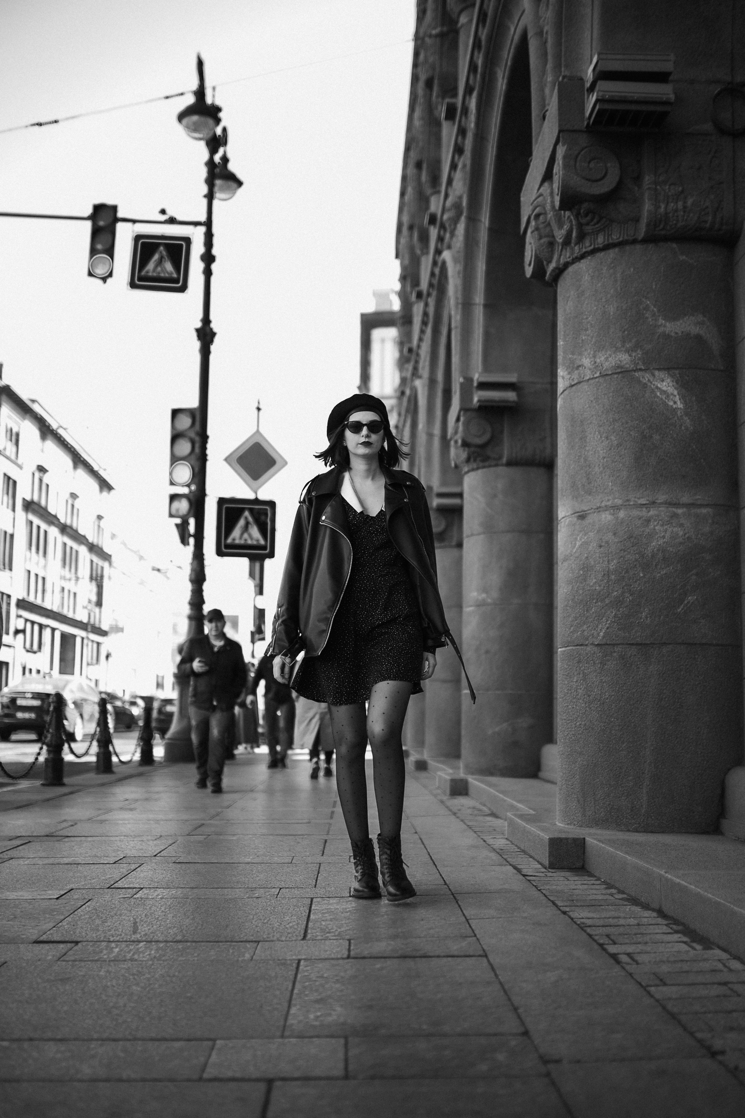 Ирина прогулка по улицам Питера. Www.ostermiller.ru