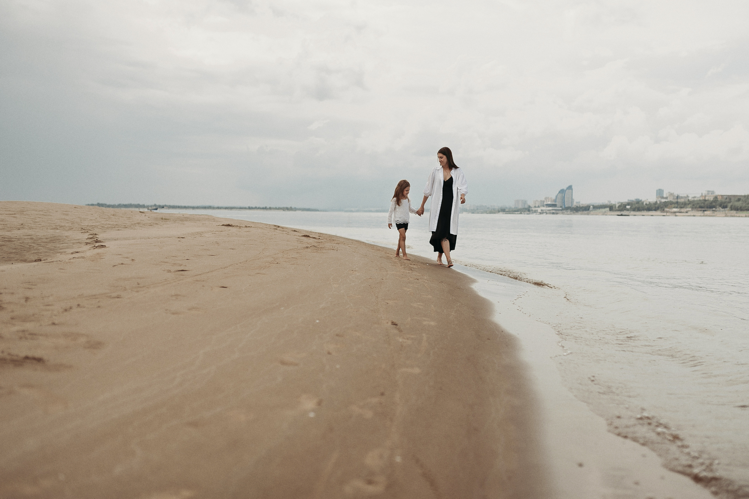 Аня и Ася. Www.ostermiller.ru