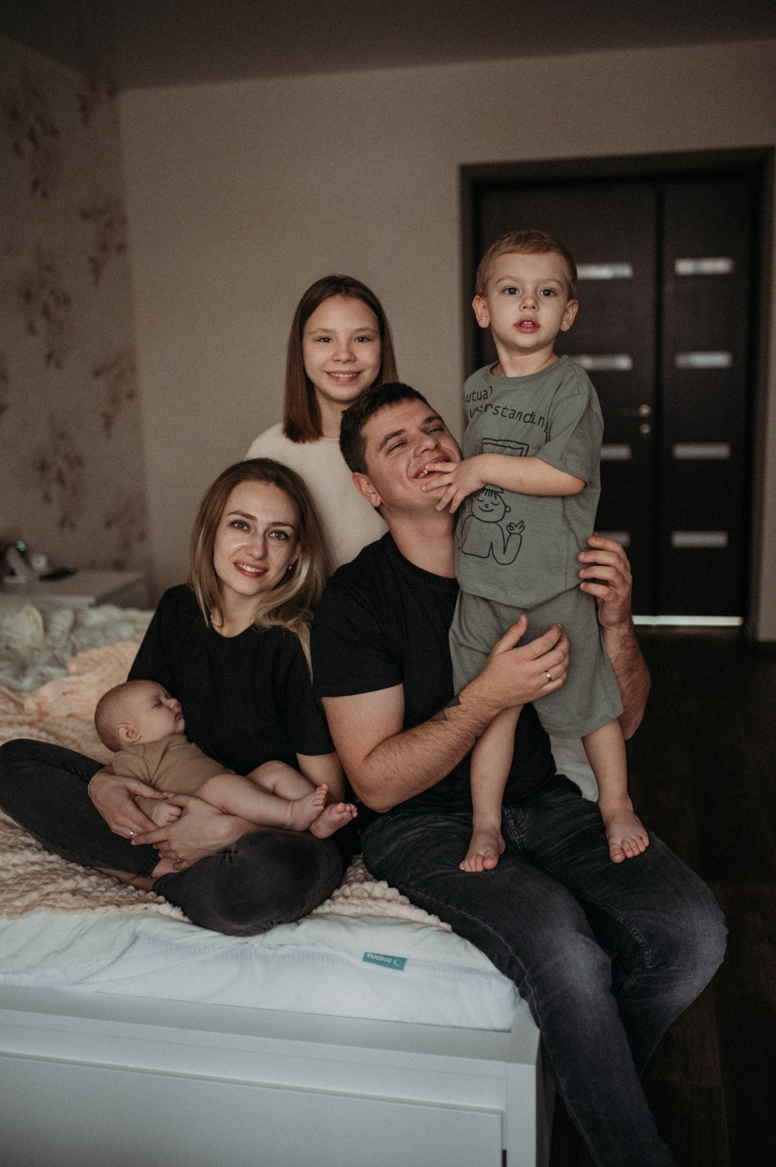 Алена, Ваня и дети. Www.ostermiller.ru