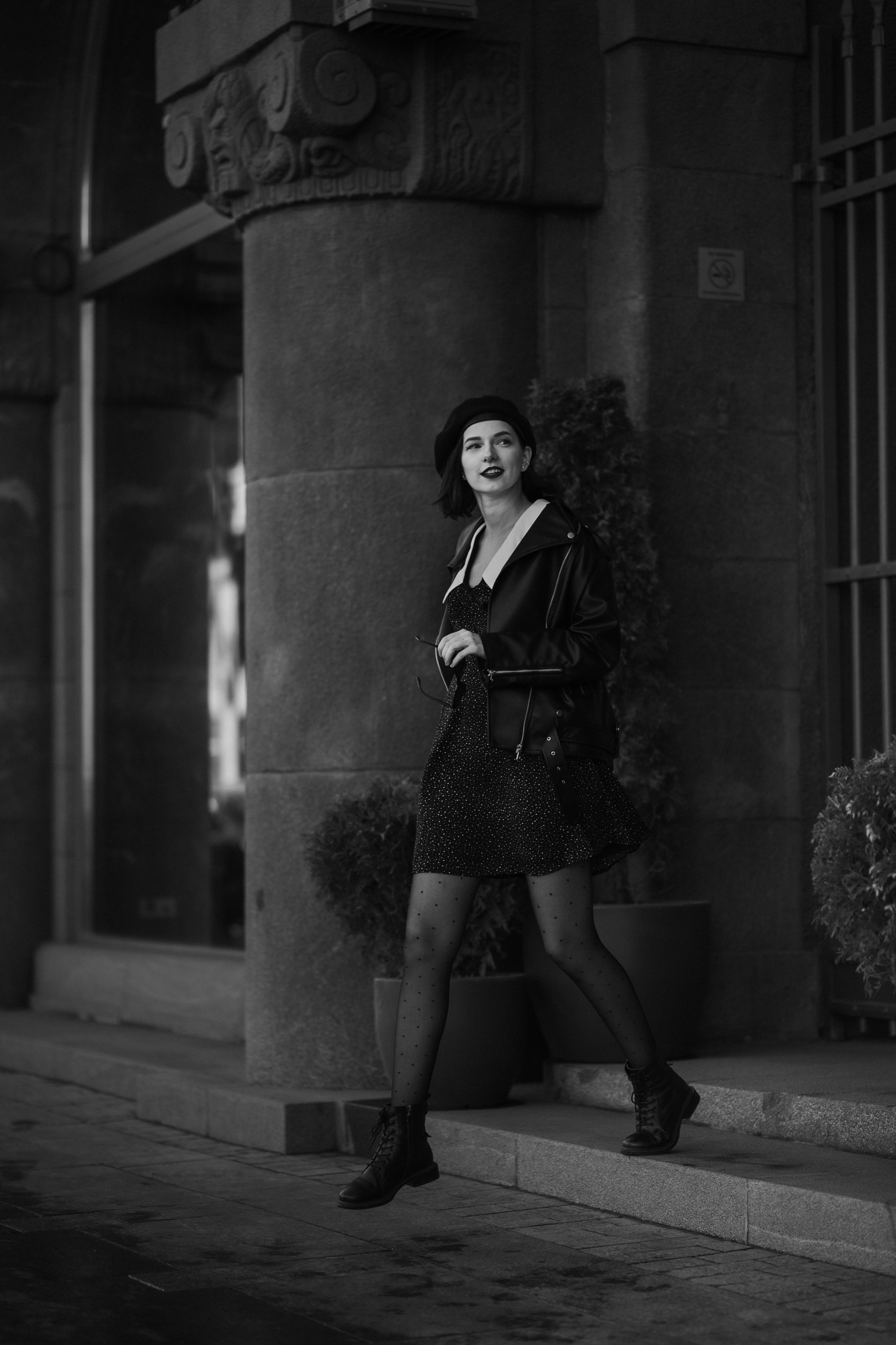 Ирина прогулка по улицам Питера. Www.ostermiller.ru