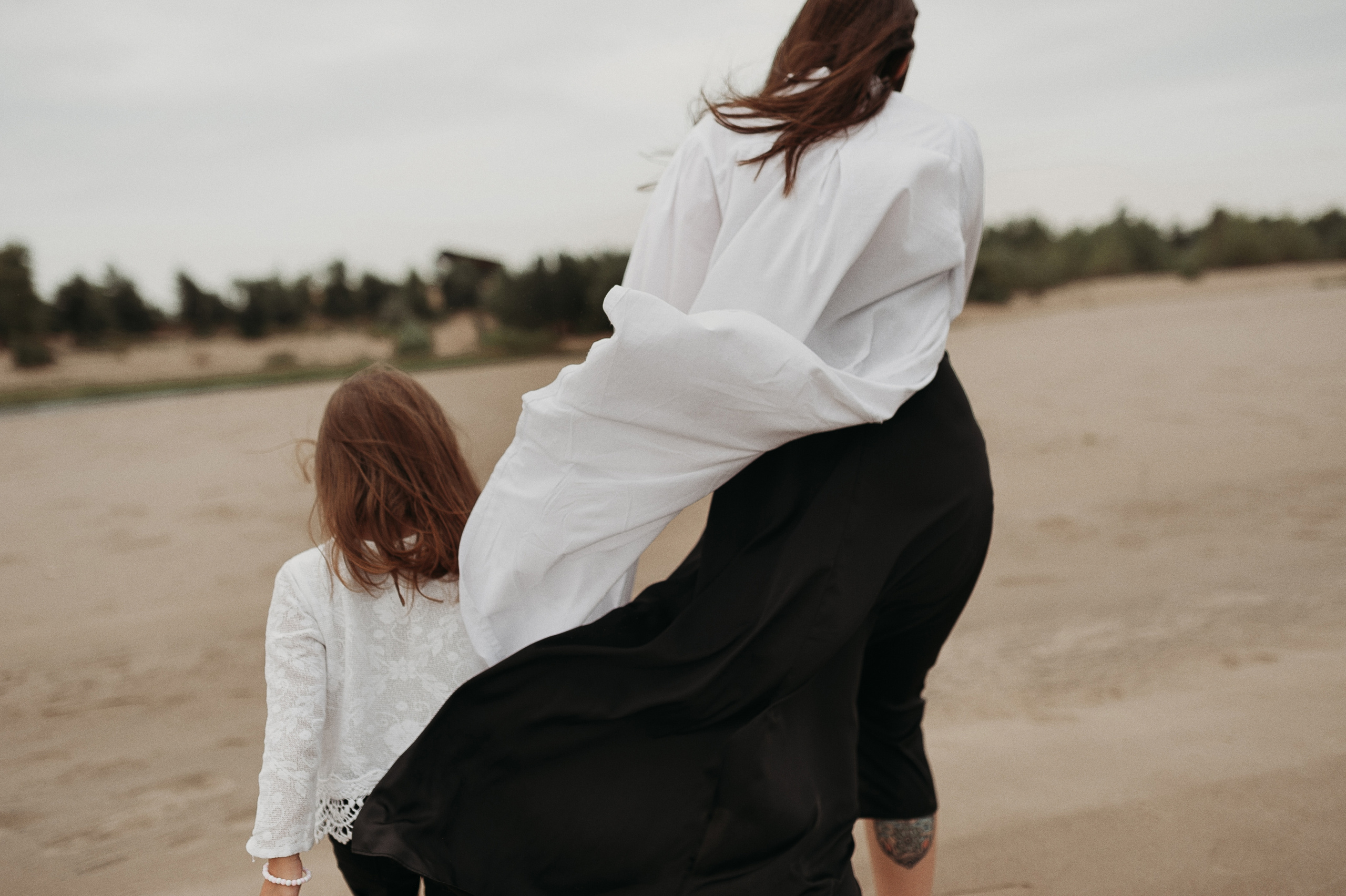 Аня и Ася. Www.ostermiller.ru