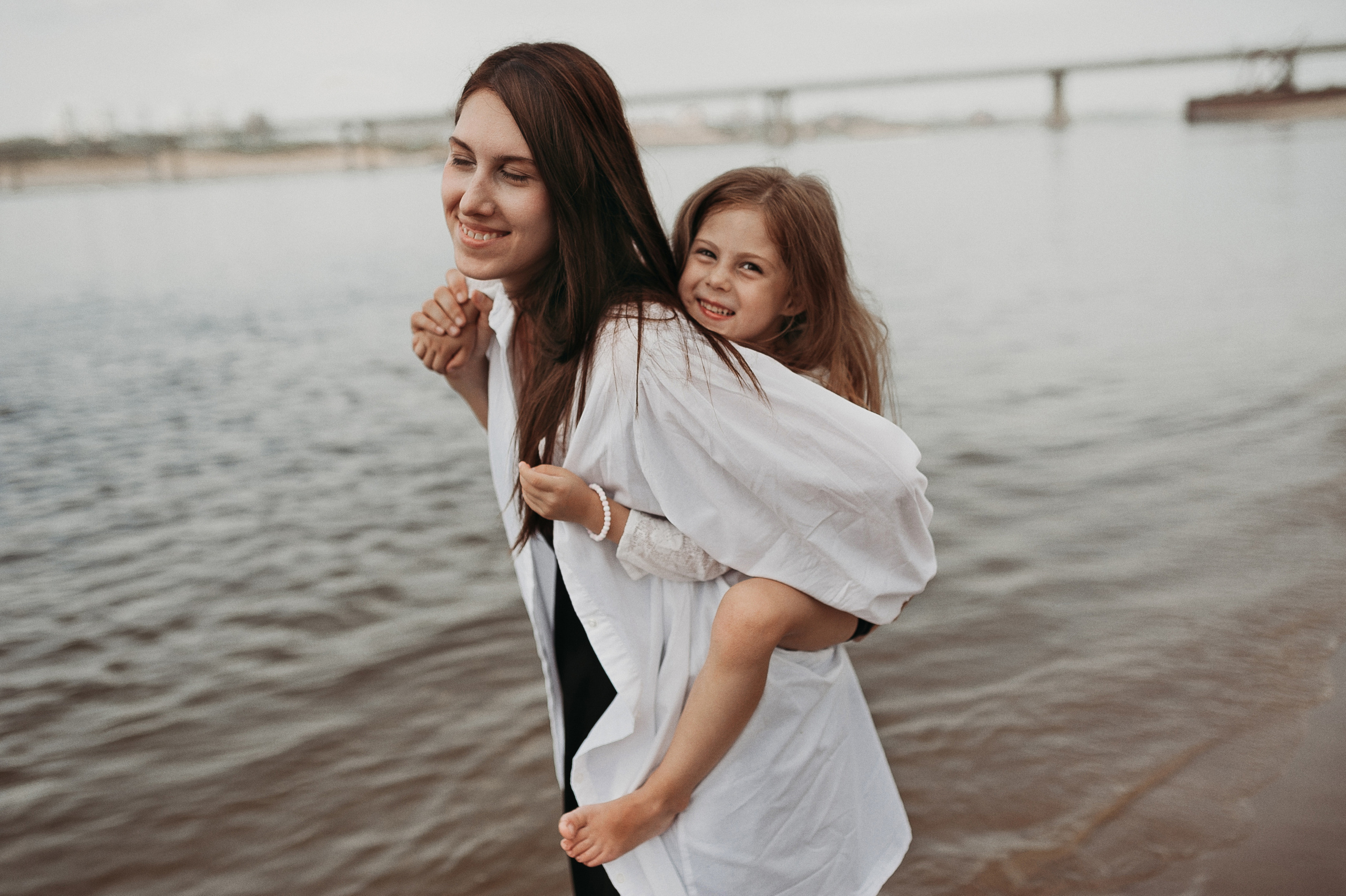 Аня и Ася. Www.ostermiller.ru