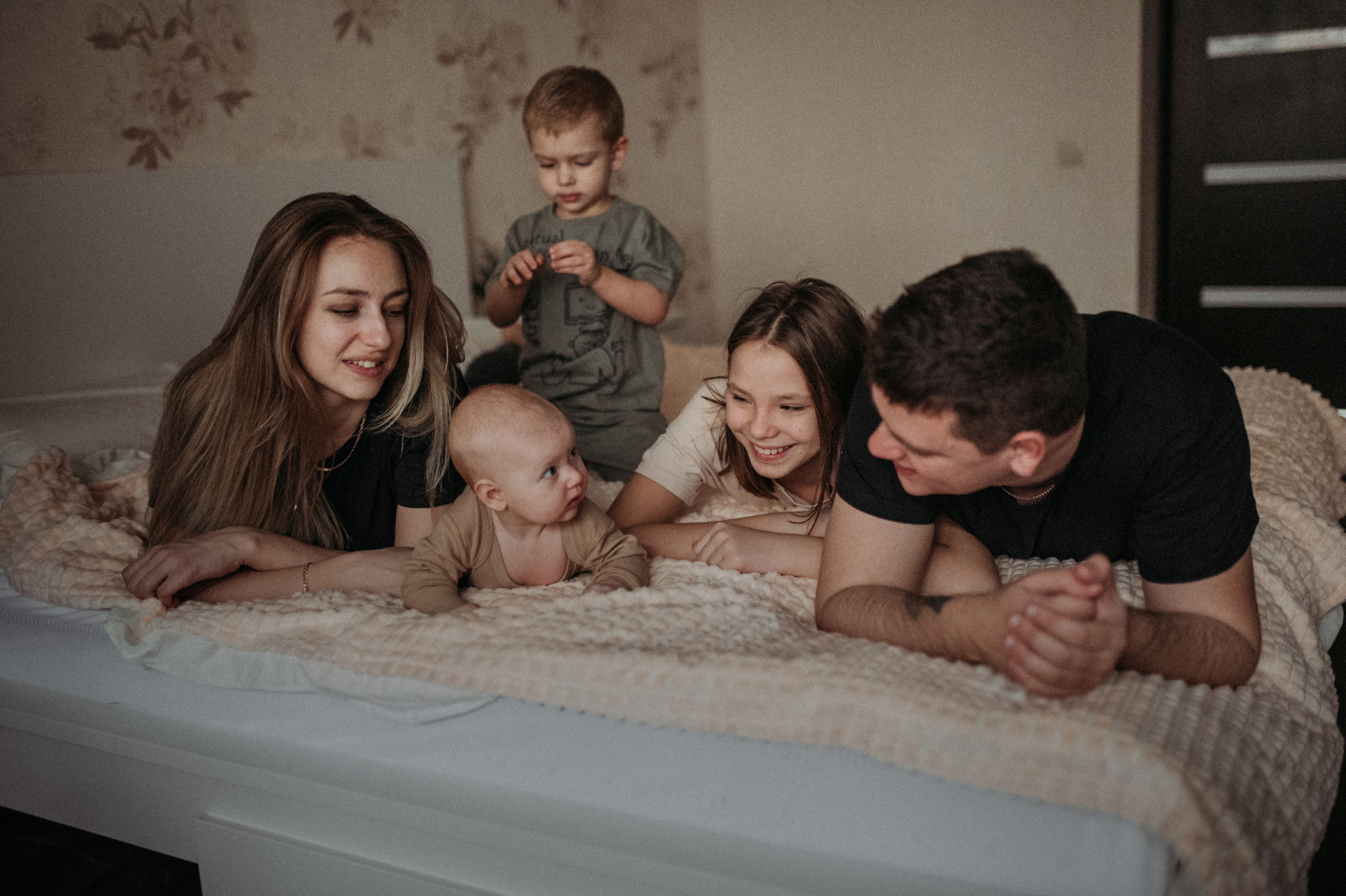 Алена, Ваня и дети. Www.ostermiller.ru