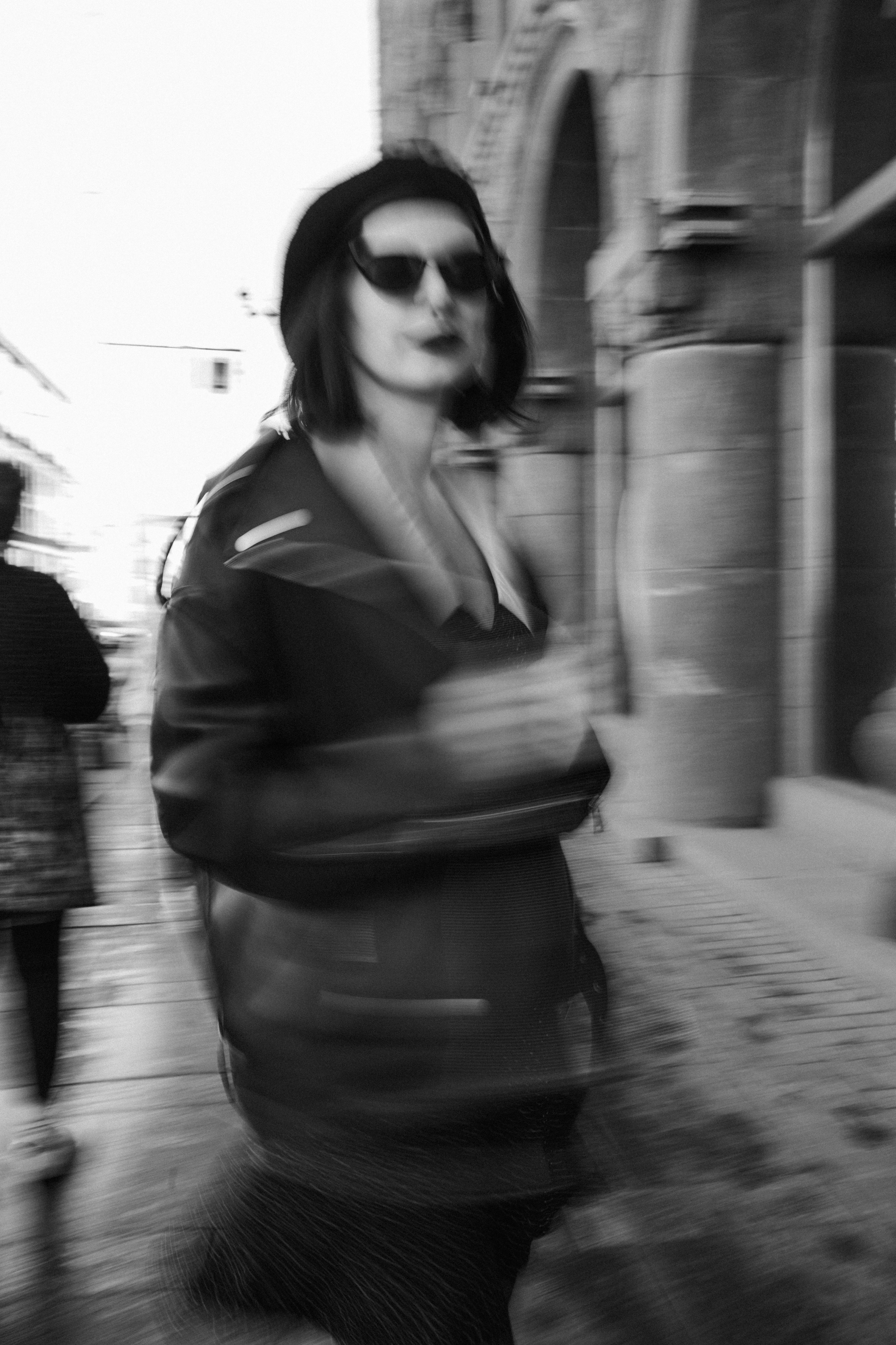 Ирина прогулка по улицам Питера. Www.ostermiller.ru