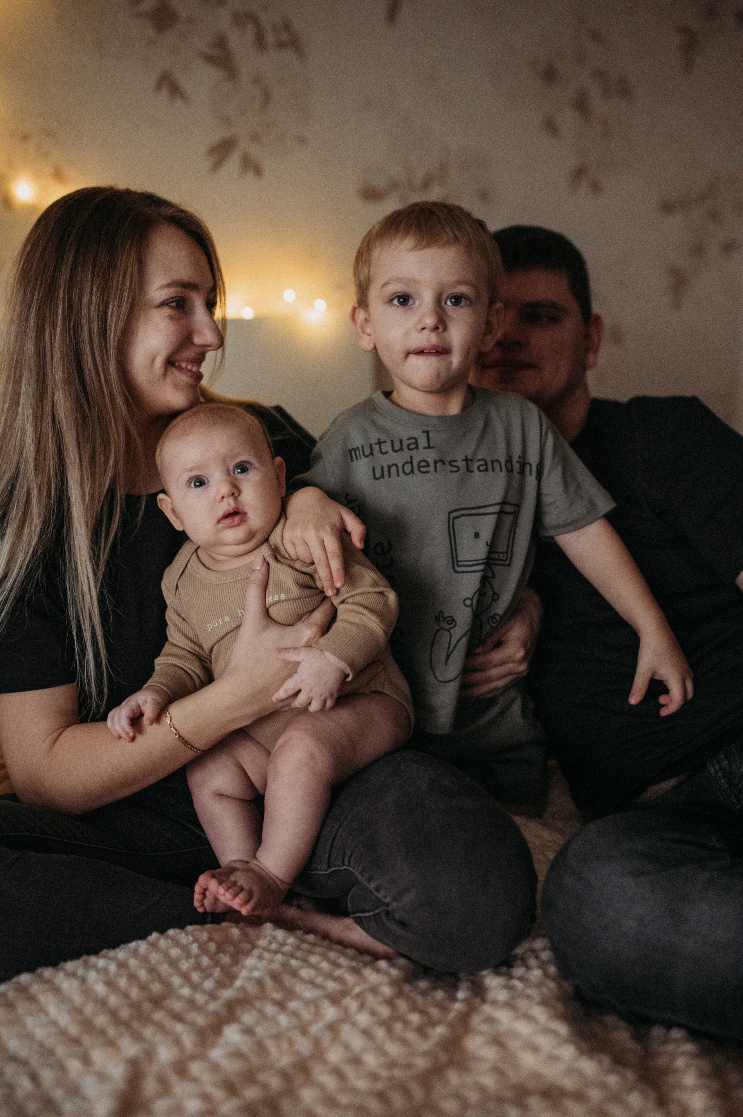 Алена, Ваня и дети. Www.ostermiller.ru