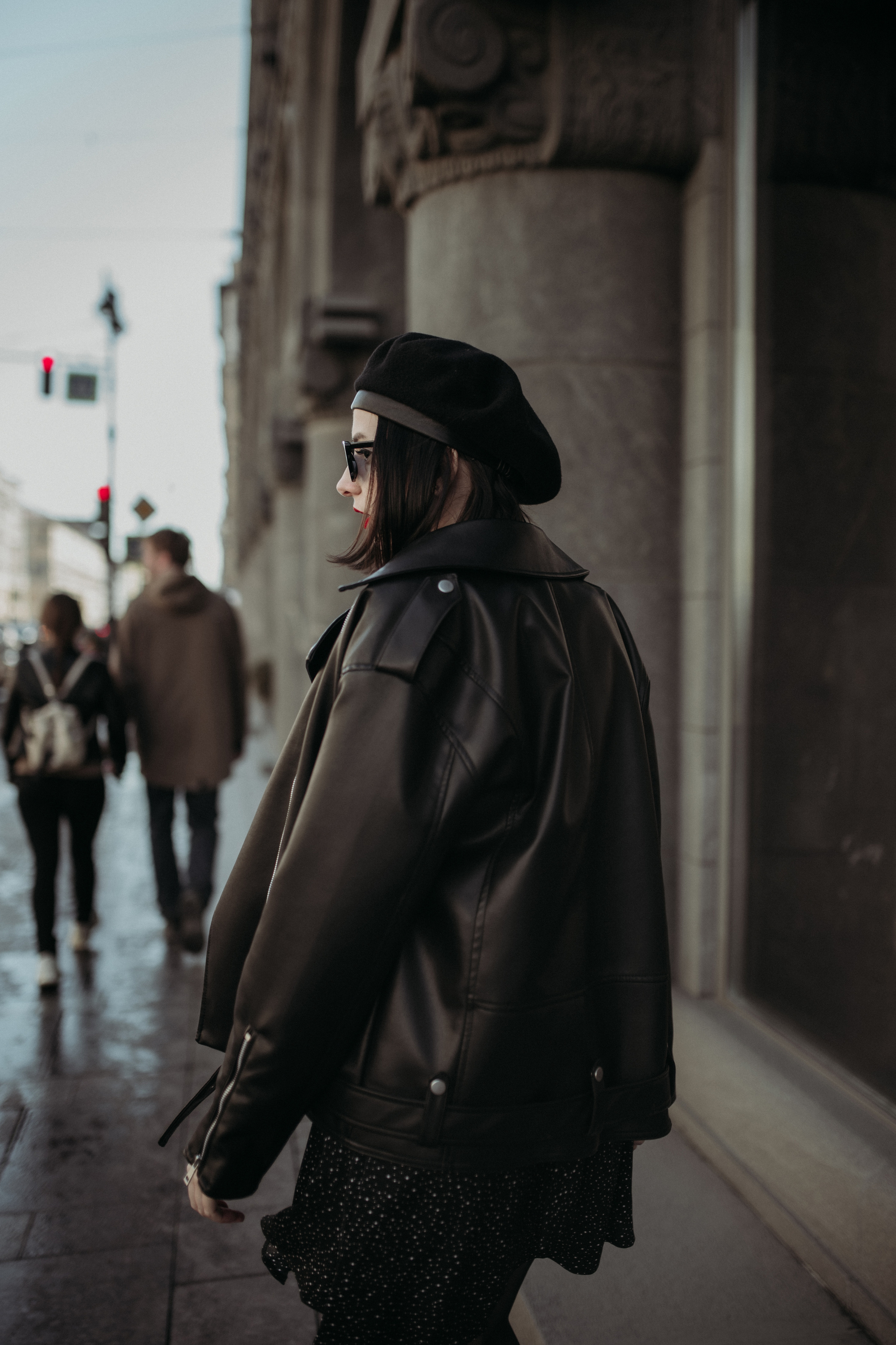 Ирина прогулка по улицам Питера. Www.ostermiller.ru