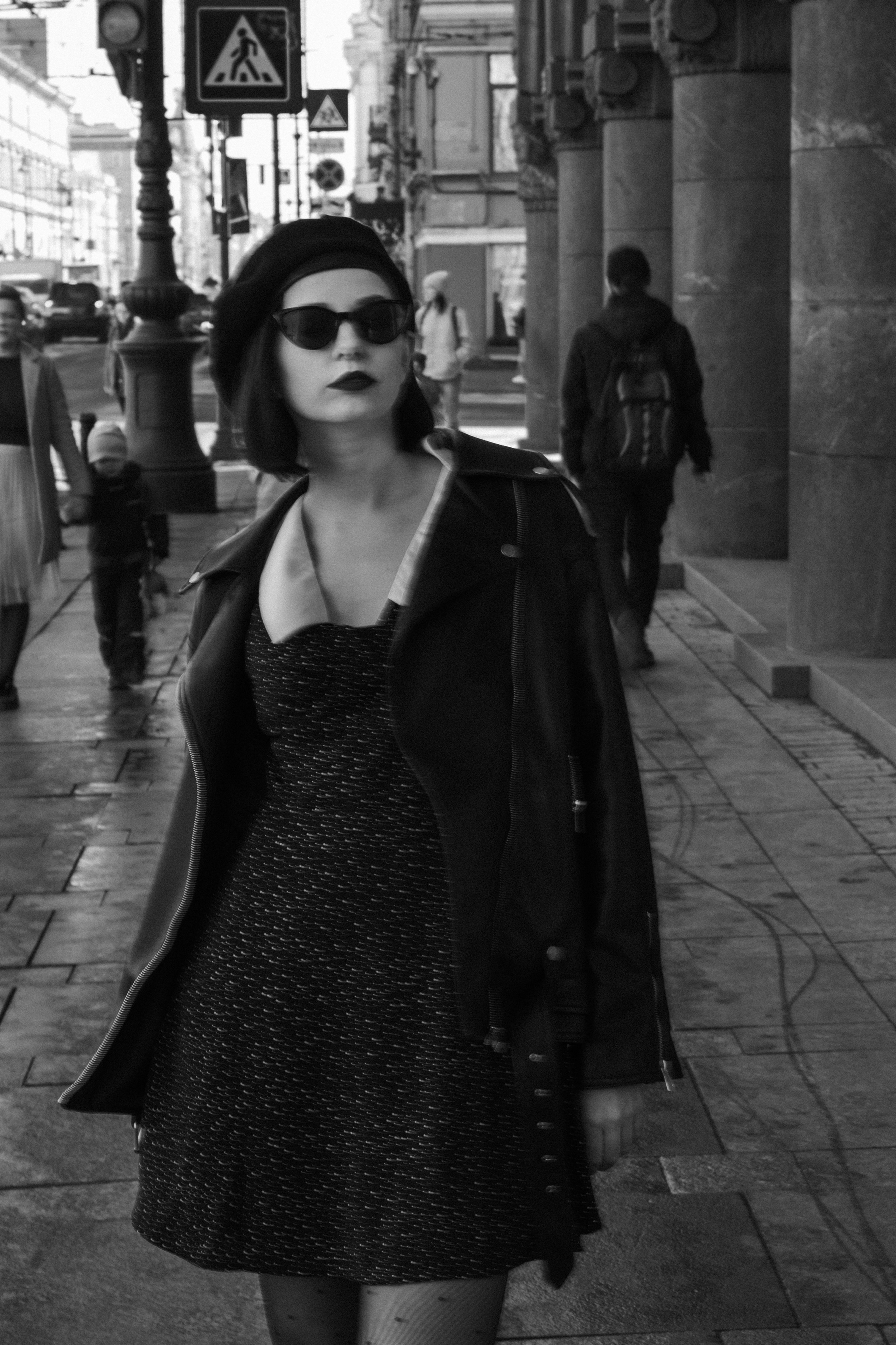 Ирина прогулка по улицам Питера. Www.ostermiller.ru