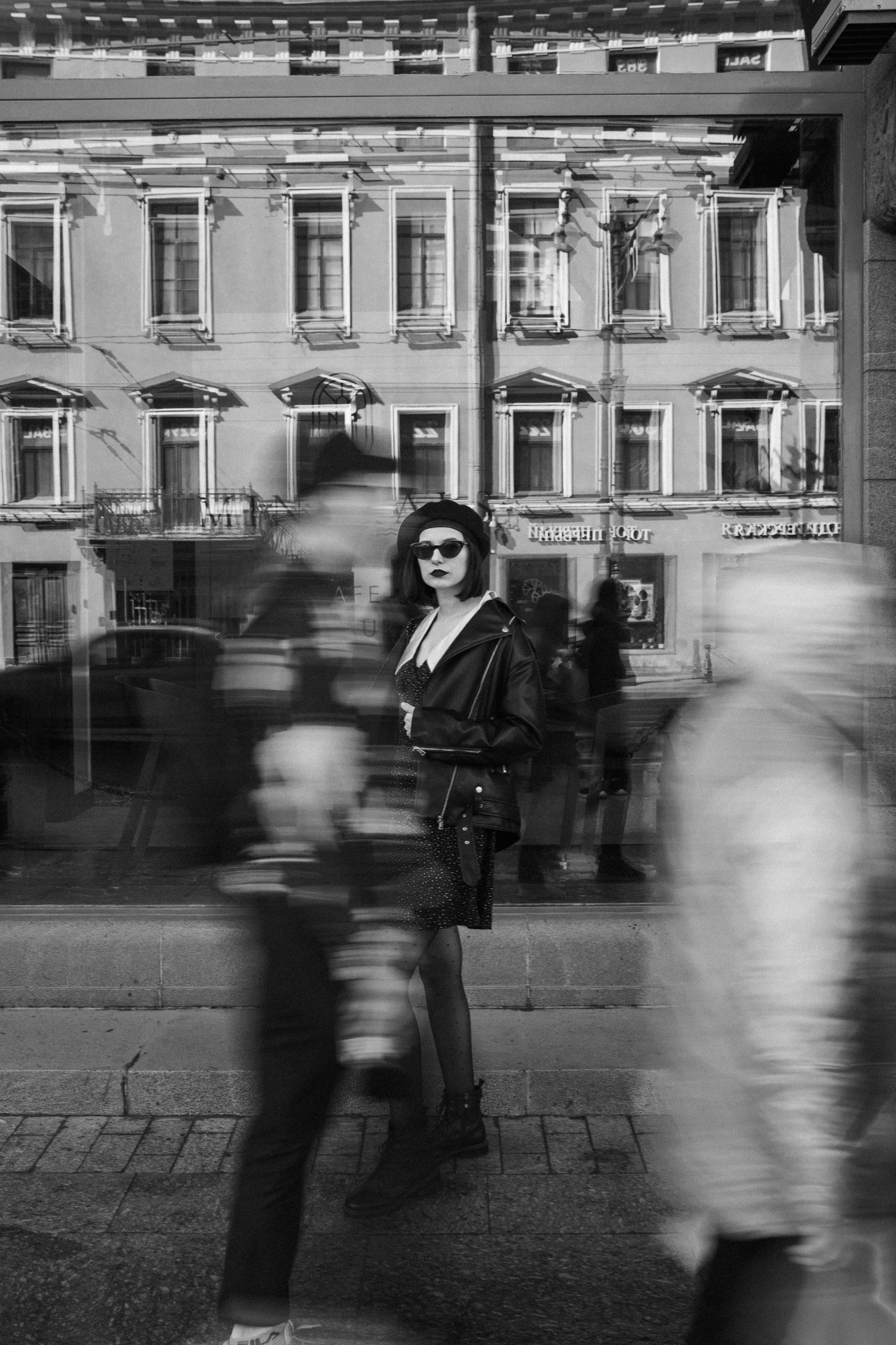 Ирина прогулка по улицам Питера. Www.ostermiller.ru