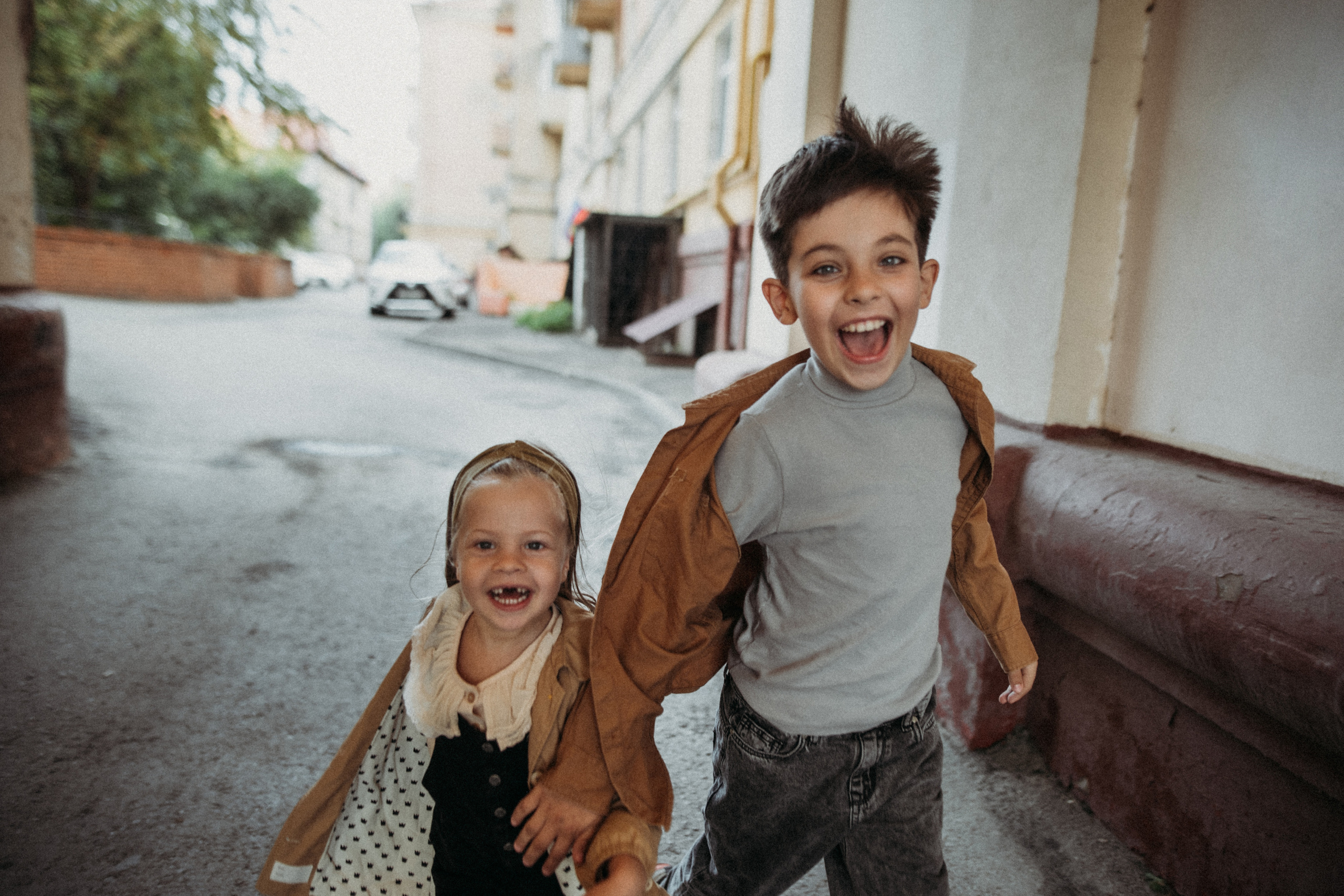 Влада, Саша, Алиса, Яромир. Www.ostermiller.ru