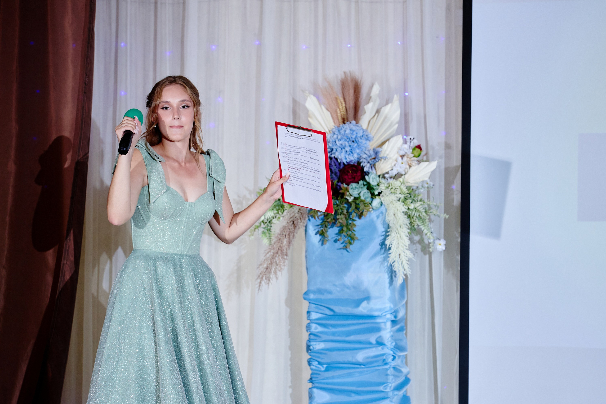 Выпускной 35 Сош. Фотограф Выпускные альбомы Таганрог Сергей Коробченко