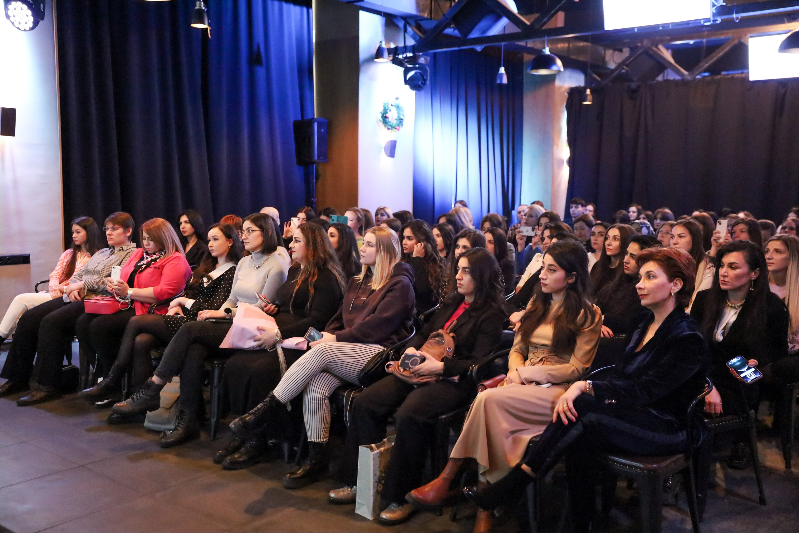 КОНФЕРЕНЦИЯ ШКОЛЫ ПРОДЮСИРОВАНИЯ ШУШАННЫ ИСРАЕЛЯН. Фотограф мероприятий Ирина Каширина