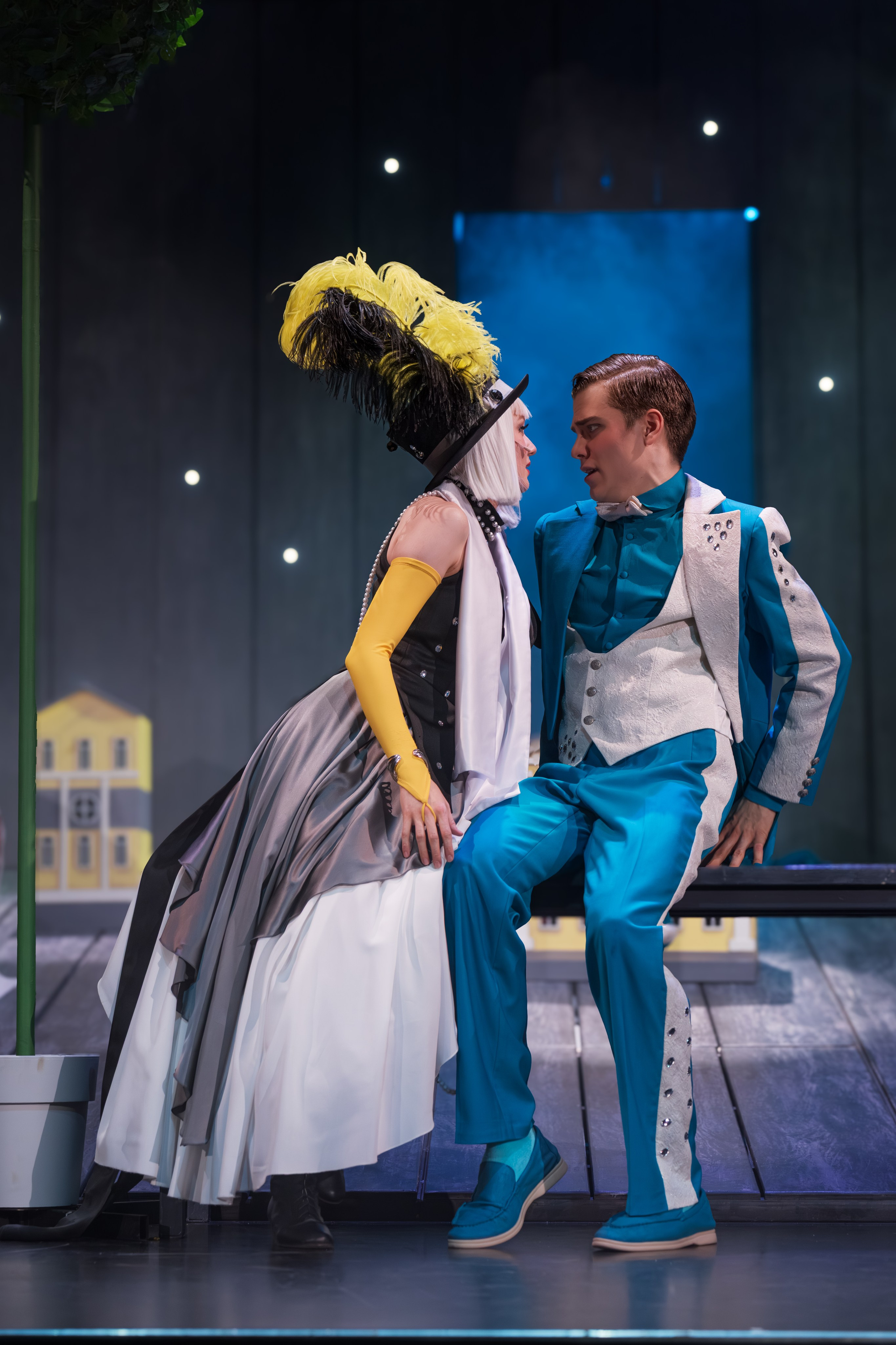 Театр Терезы Дуровой: Ревизор. Сайт фотографа Сергея Абрамова