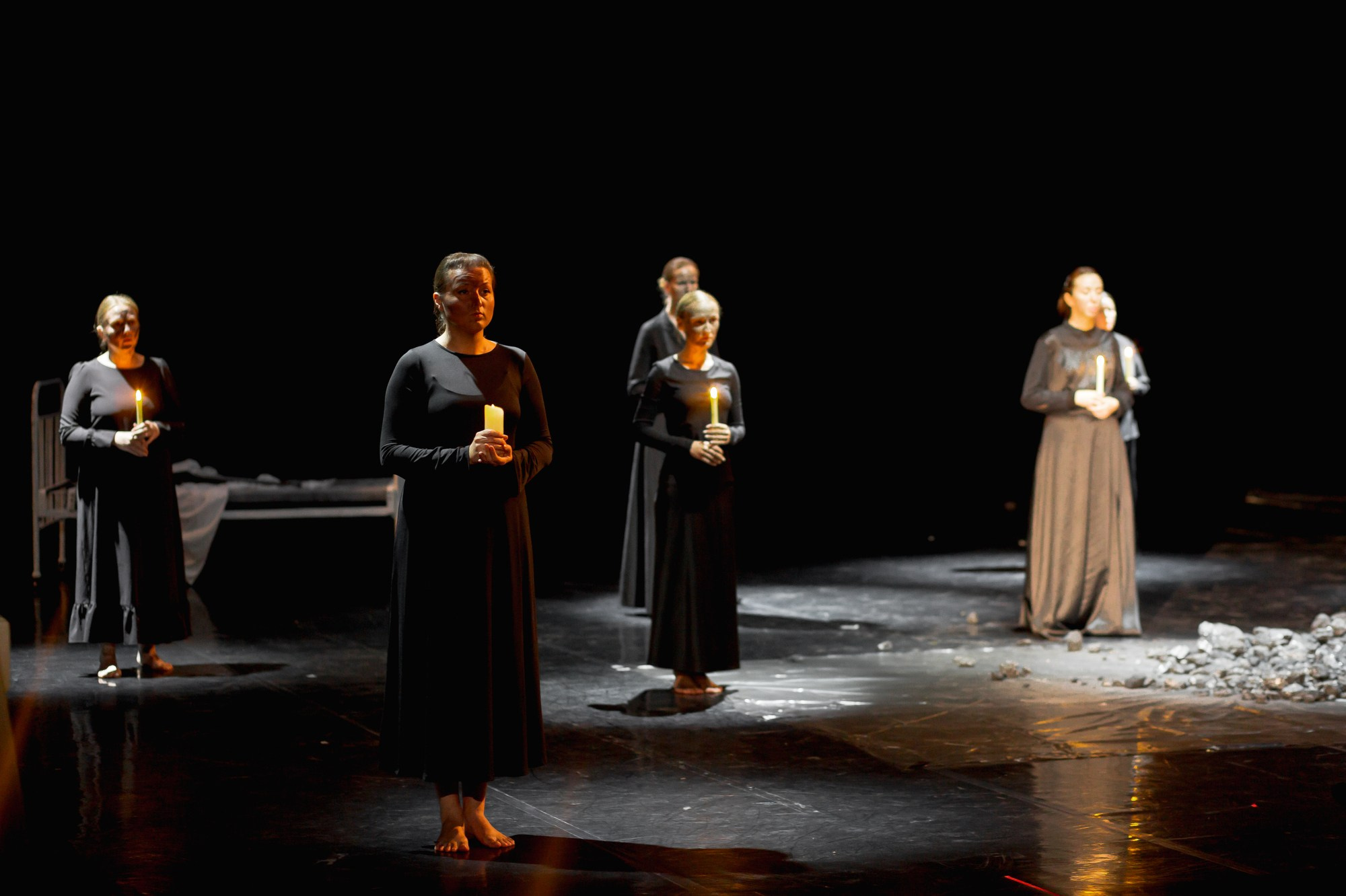 Спектакль Приглушенные голоса в Театре Эрмитажа (+репетиция). Семейный и портретный фотограф в Санкт-Петербурге Андрей Воробьев