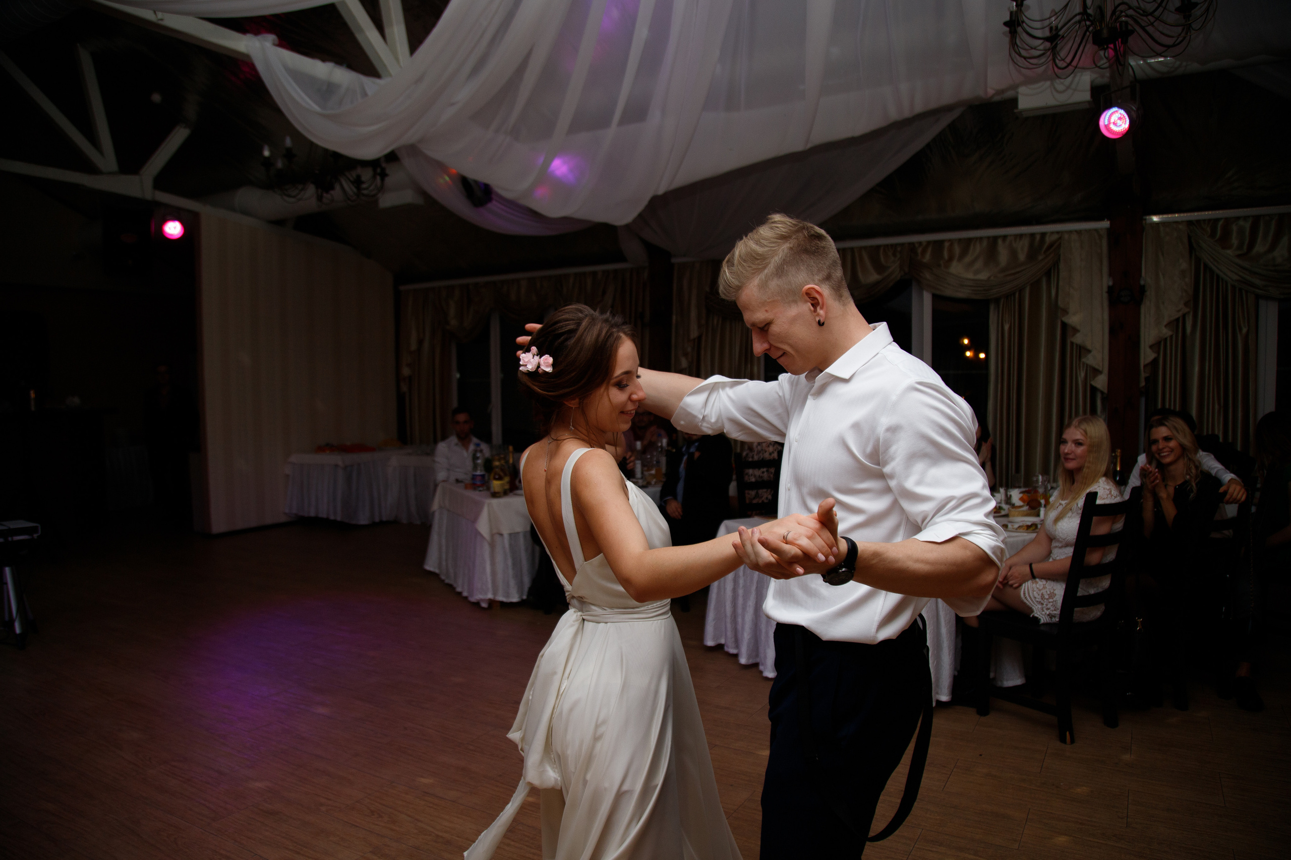 Юлия и Руслан. Фотограф Максим Юсупов | Обучение фотографии