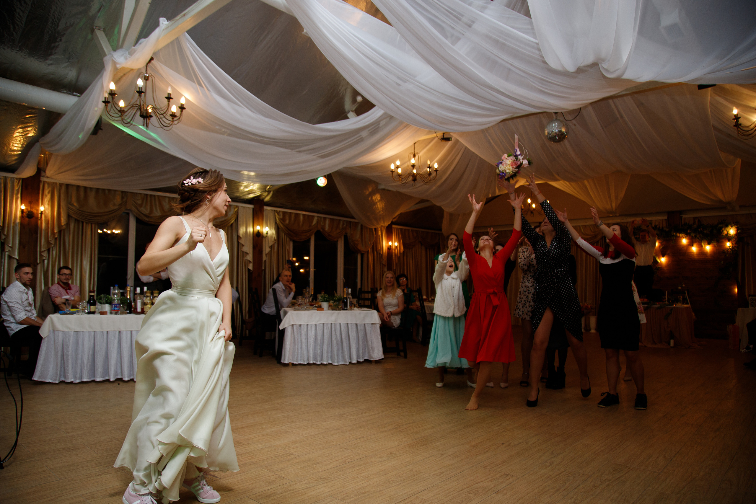 Юлия и Руслан. Фотограф Максим Юсупов | Обучение фотографии