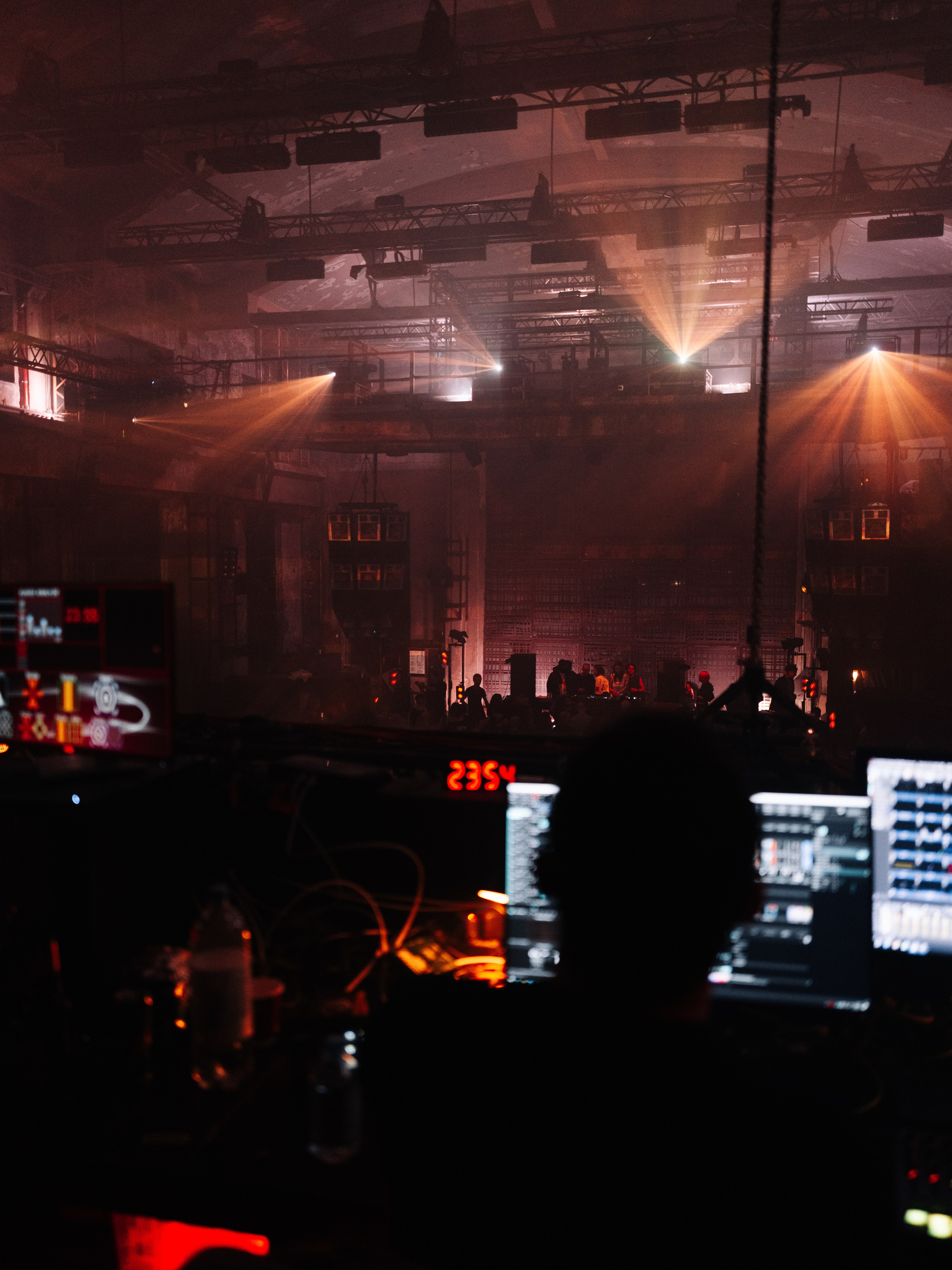 SICK YEARS, ARMA ╳ SILA SVETA. @tomrus: Рустам Шагиморданов — фотограф