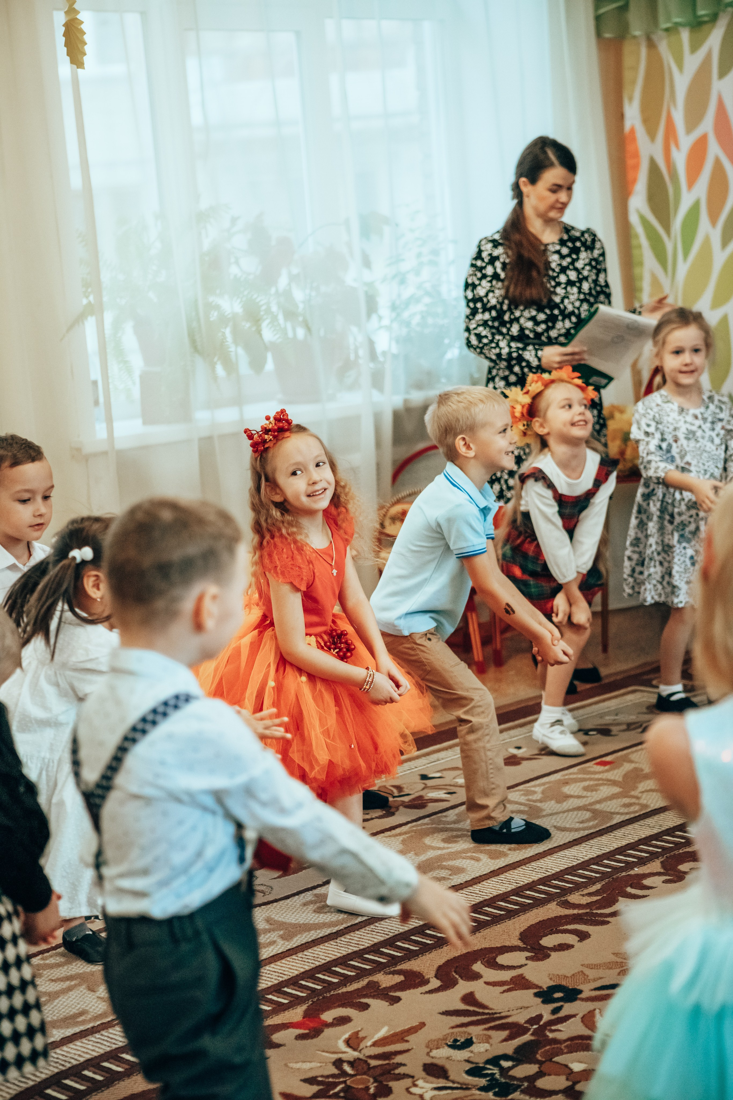 Утренник «Праздник осени». Семейный и детский фотограф в г. Новосибирске Макеева Анастасия
