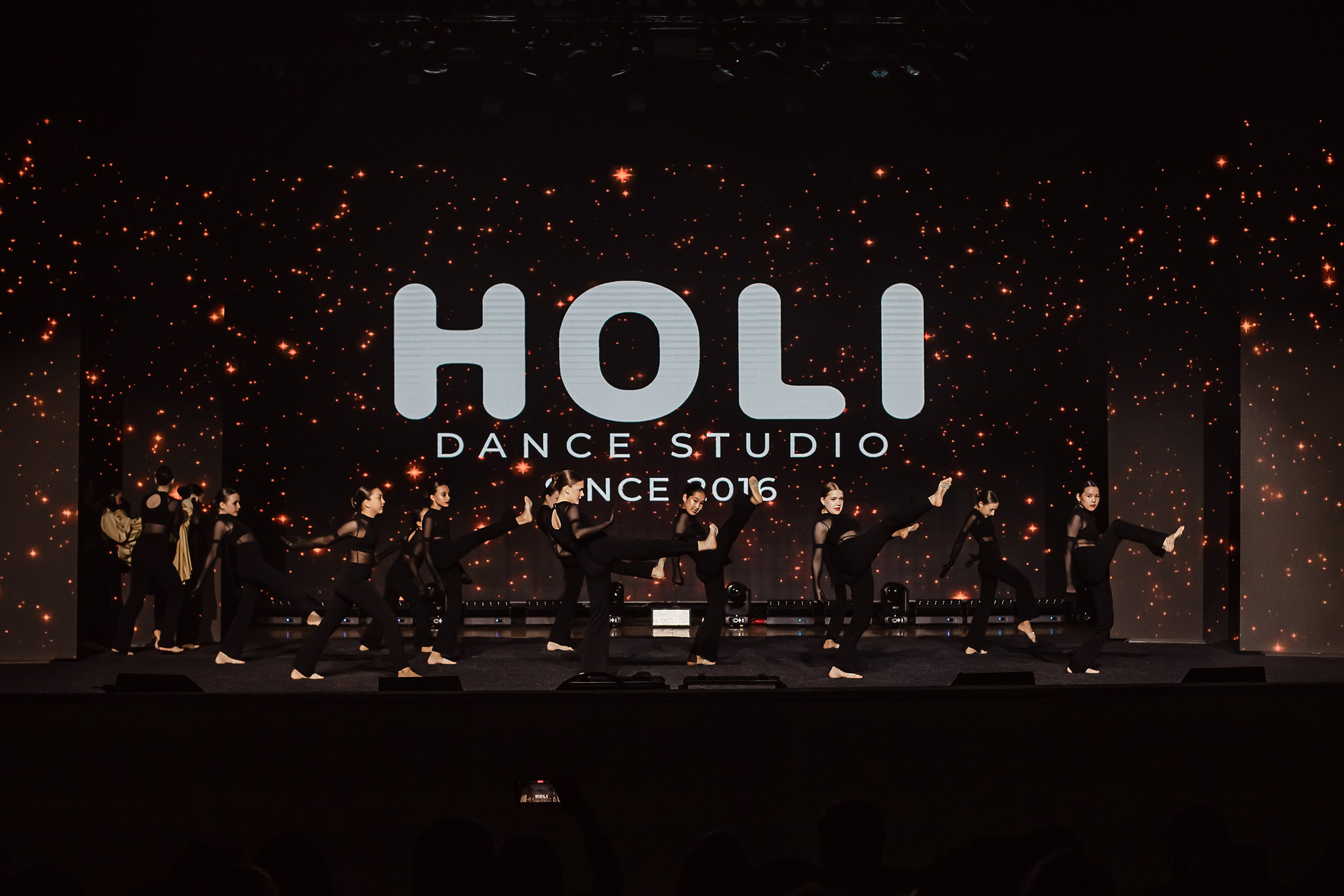 10 лет Holi Fance Studio | Part 1. Кипятком Павлодар