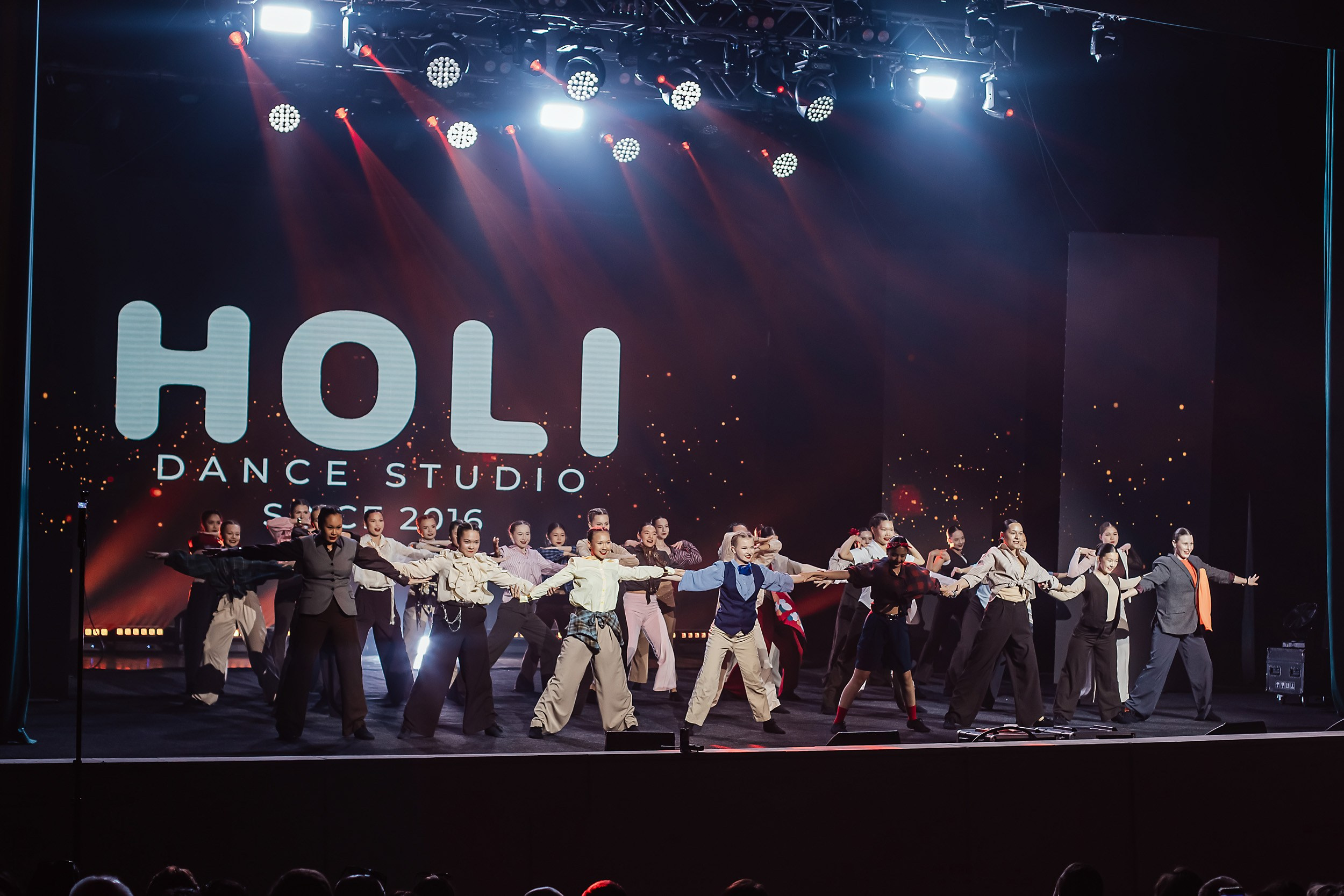 10 лет Holi Fance Studio | Part 1. Кипятком Павлодар