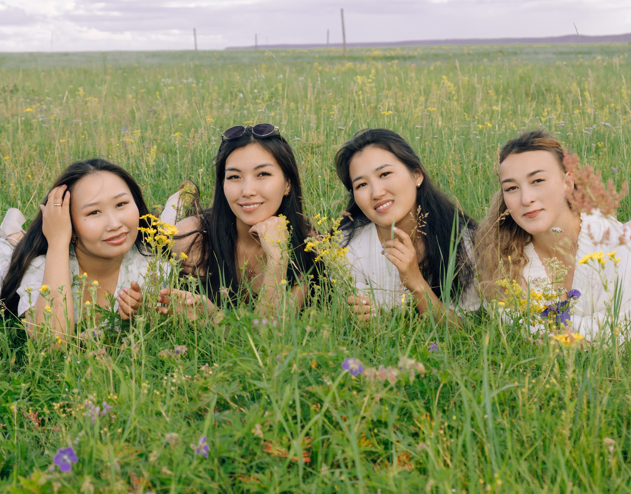 На ирисовом поле. Фотограф Якутск Зоя Николаева