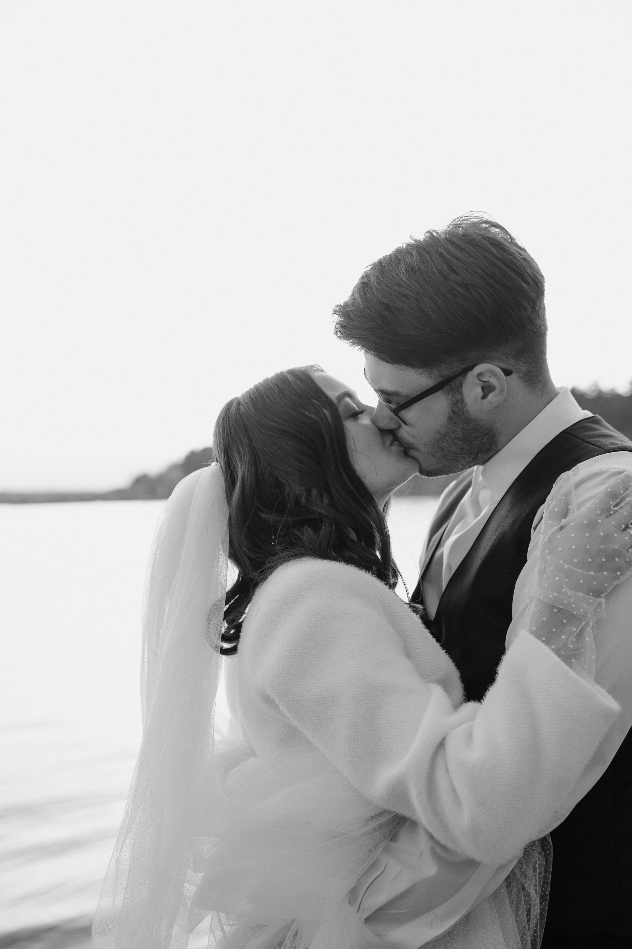 Ксения и Василий. Хвоя. Фотограф Аля Овчарова