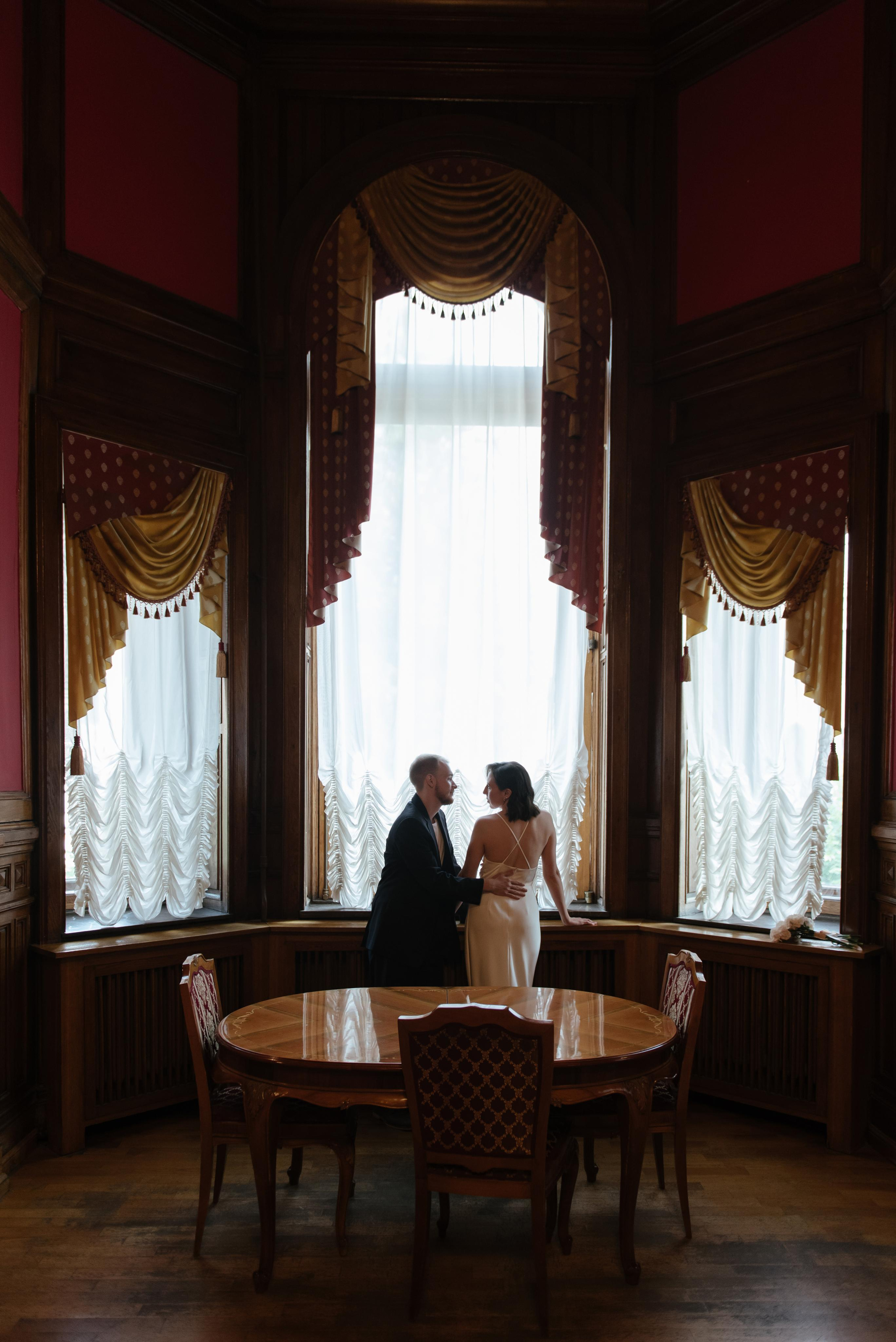 Свадебная фотосессия в кинотеатре. Свадебный и семейный фотограф в Санкт-Петербурге Татьяна Пастухова