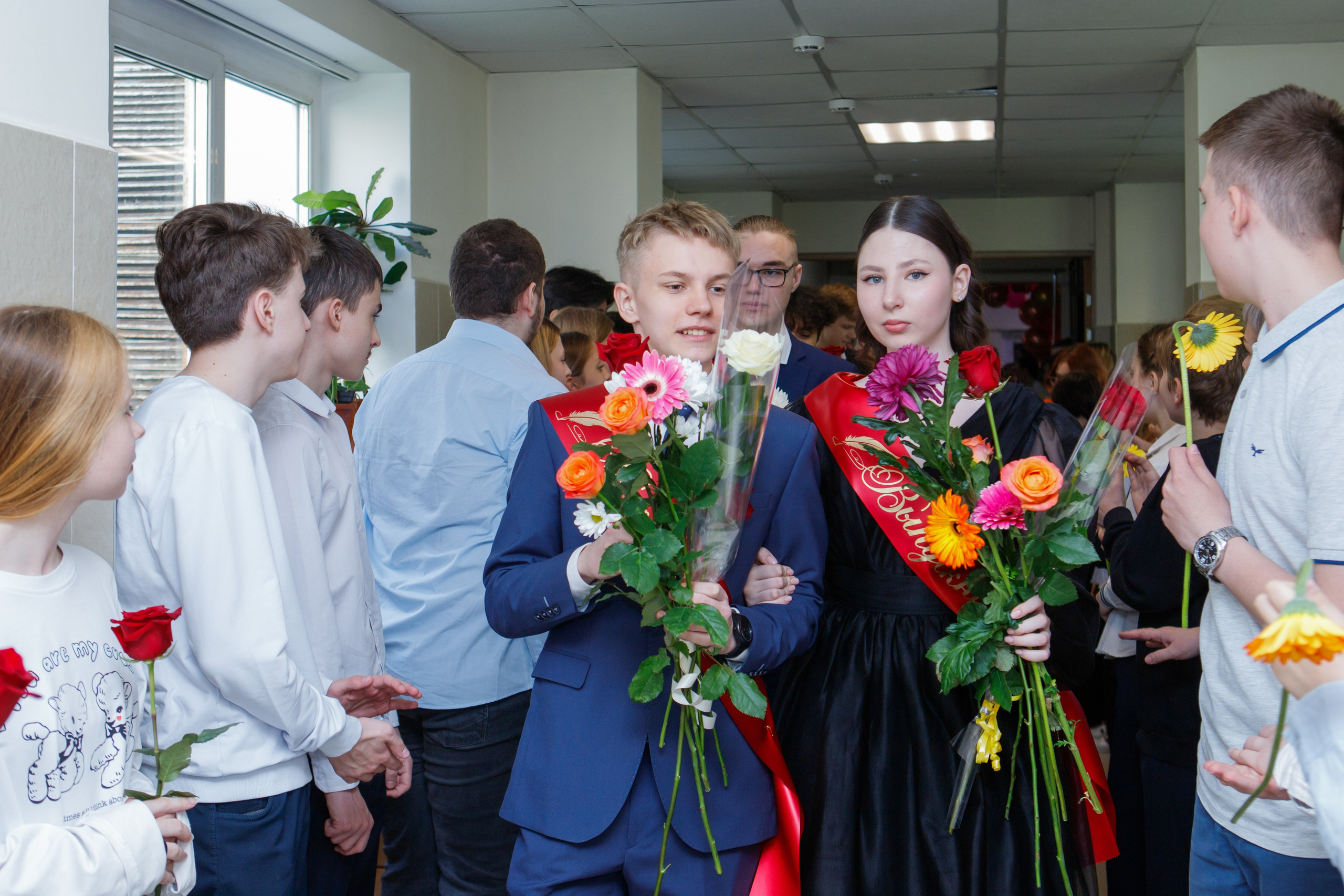 11 класс / Последний звонок / Гимназия № 1558 / г. Москва. Детский и семейный фотограф Мария Киселёва. Москва