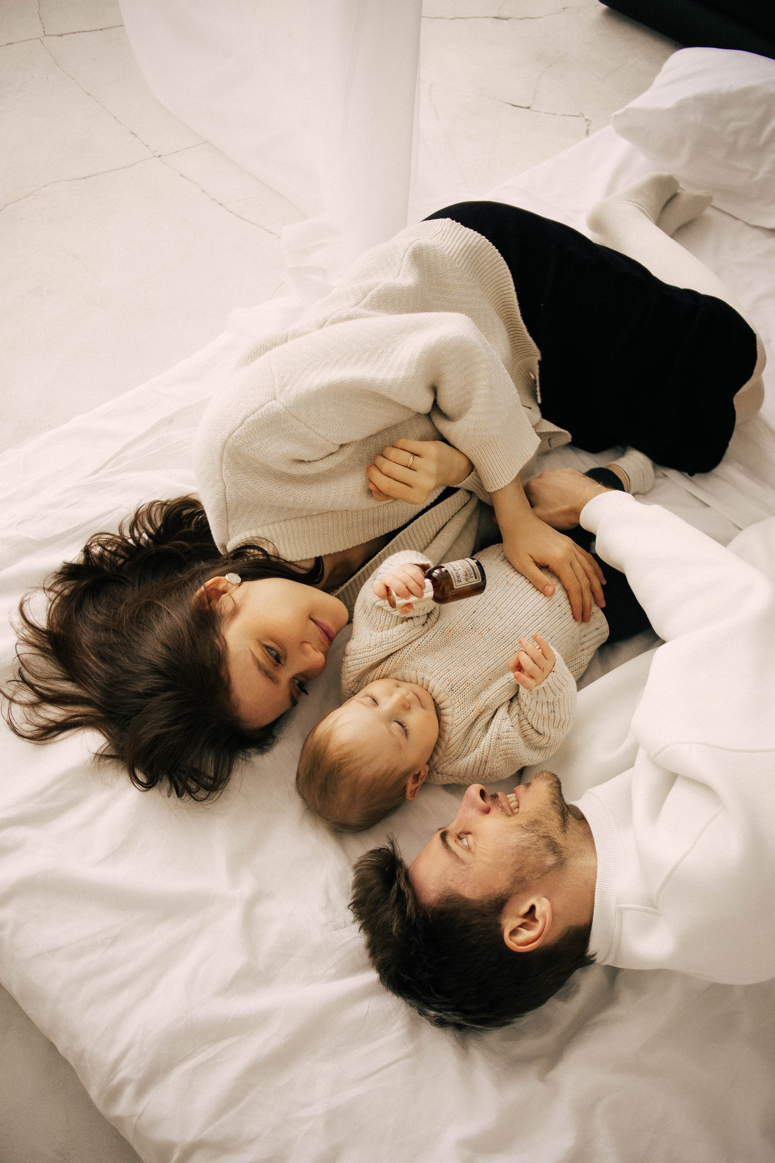 Аня, Сережа и Лешенька. Главная