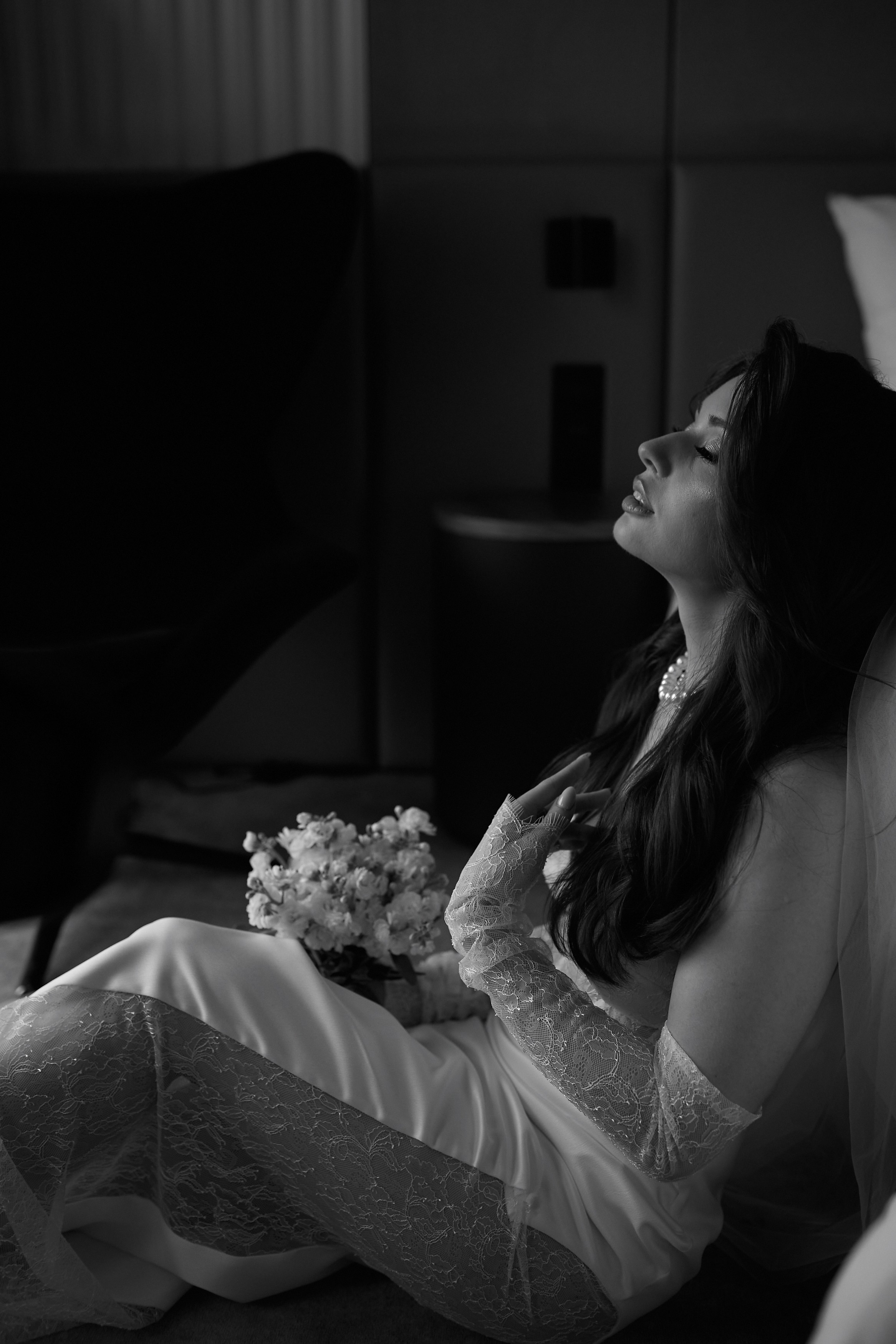 Кристина и Олег в отеле. Свадебный фотограф Москва Калуга