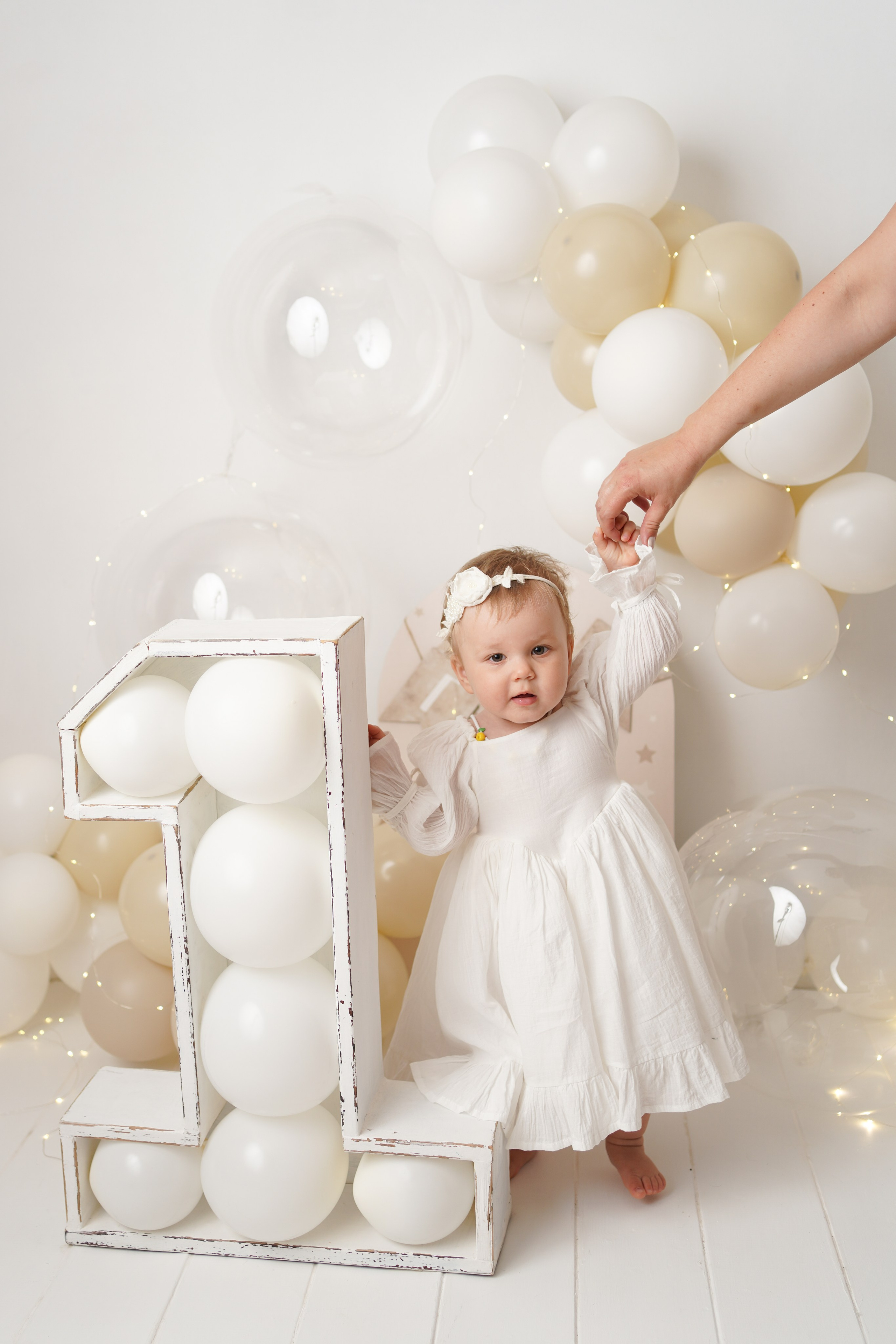 Детская фотосессия Первый год для девочек. Детский фотограф и фотограф новорожденных в Калининград Оксана Иваний