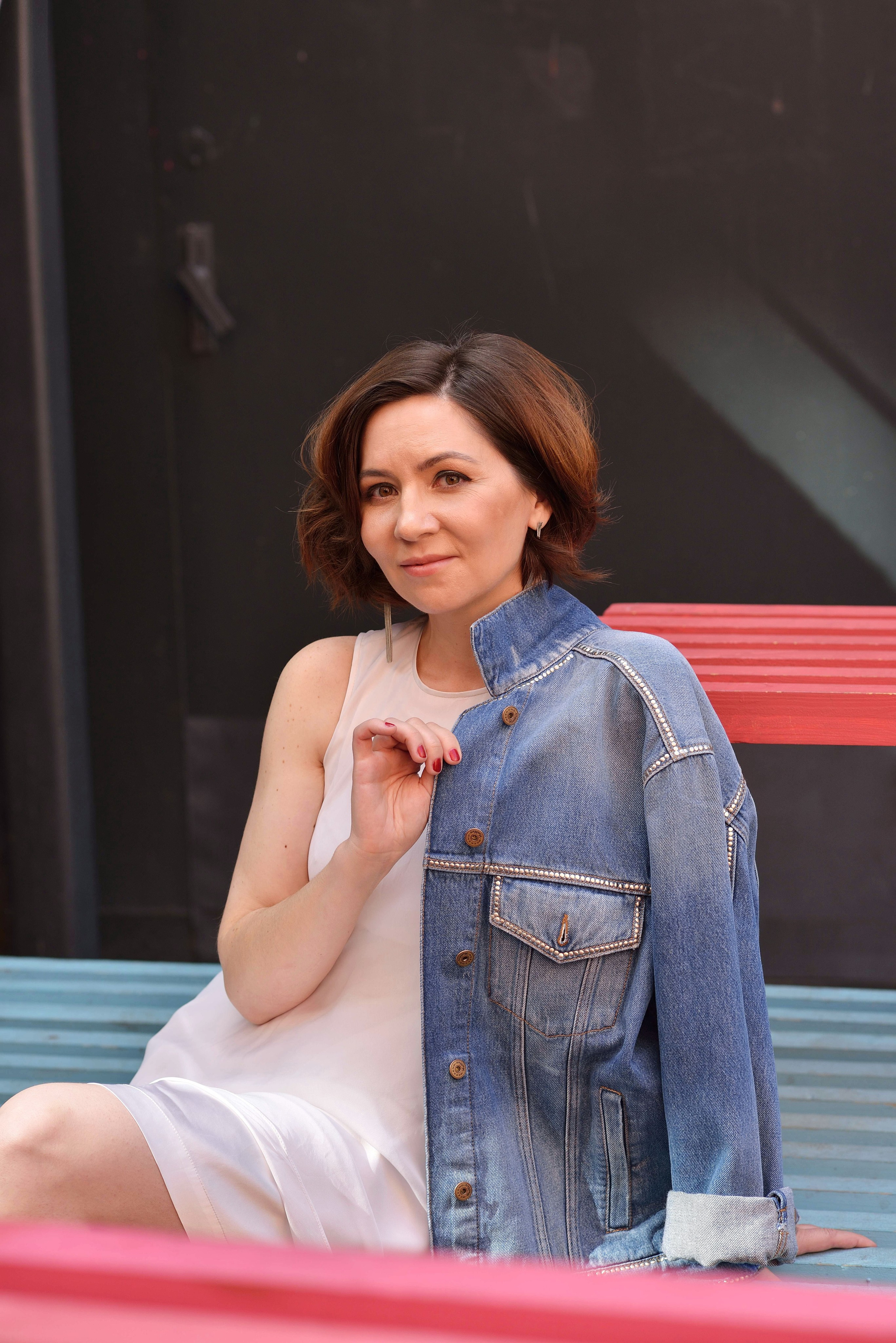 Фотосессия на улице. Фотограф Москва: тематическая фотосессия с подбором образа