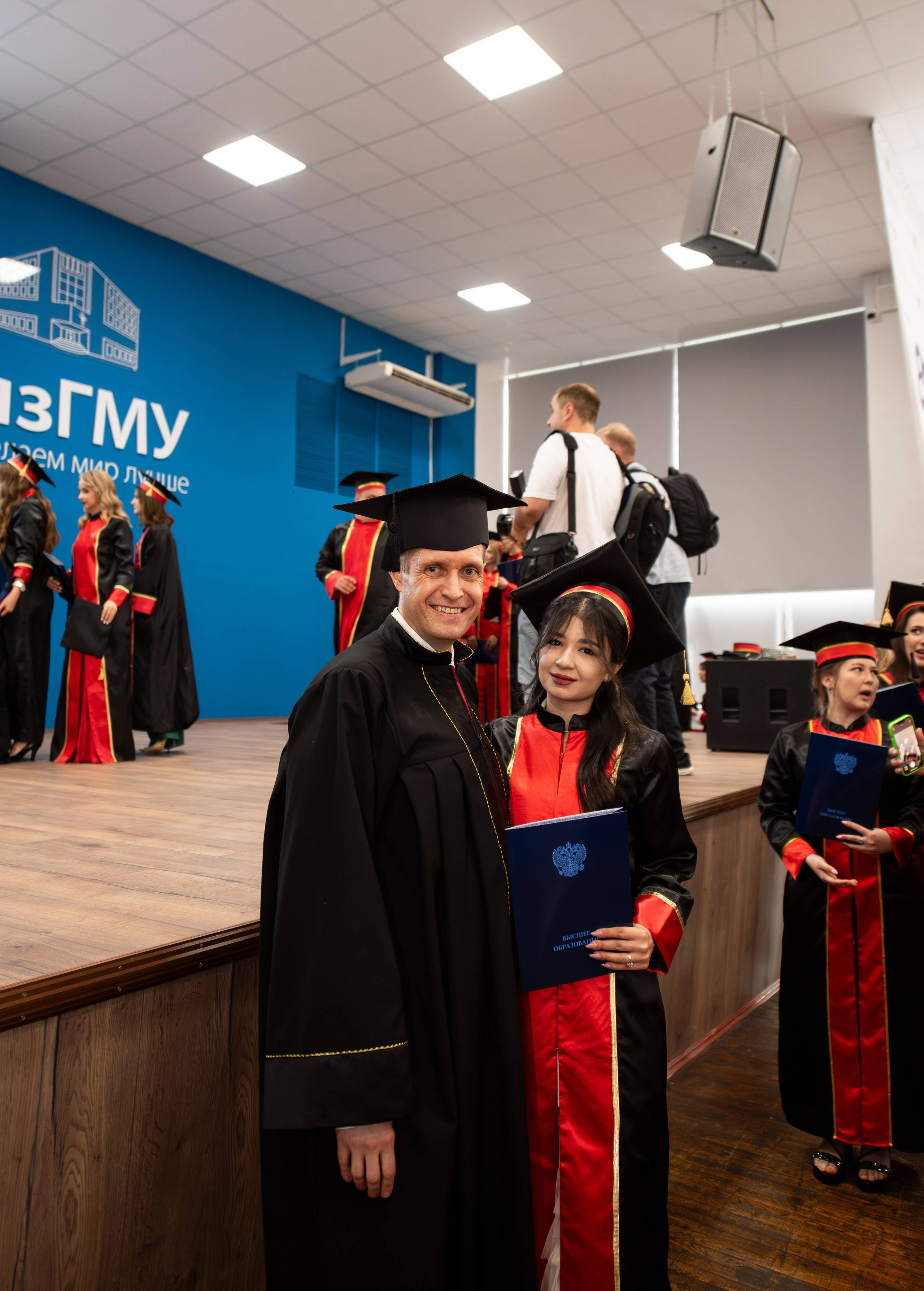 Выпускные высших учебных заведений. Свадебный и репортажный фотограф