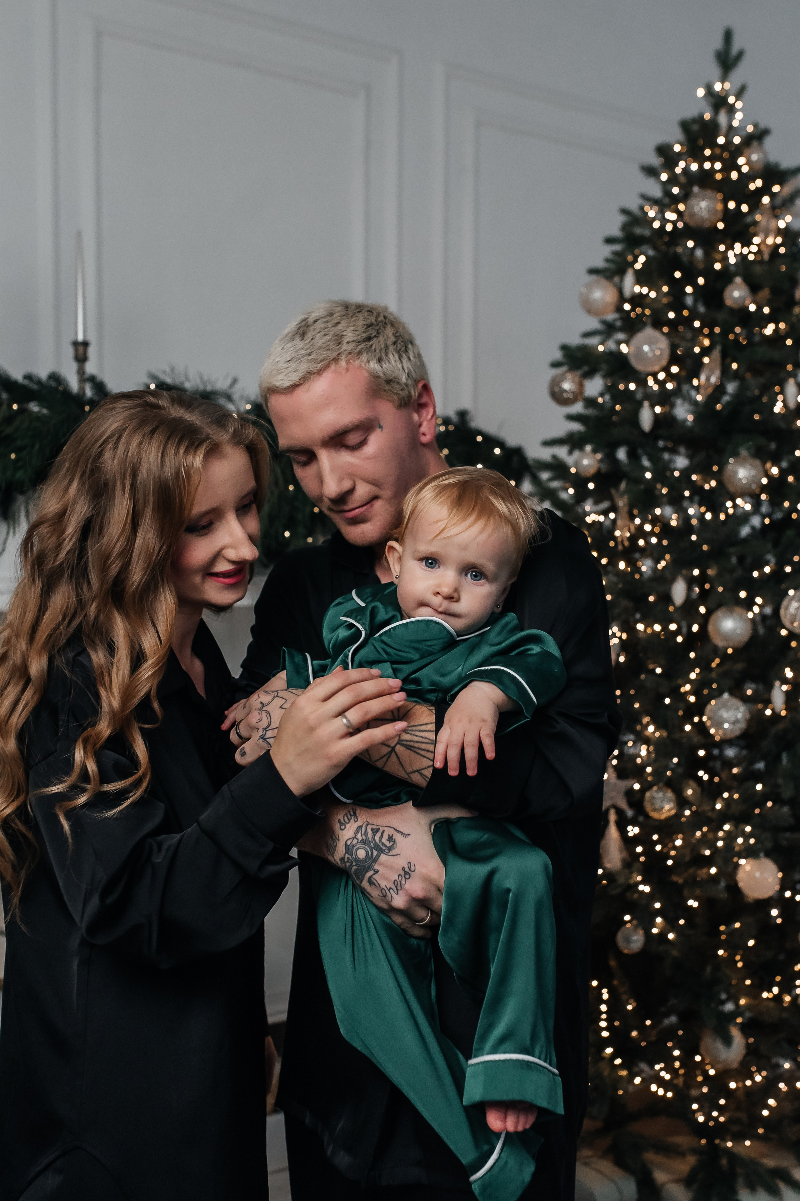 Мама, папа, дочь (атласные пижамы). Фотограф в Дзержинске Наташа Баева